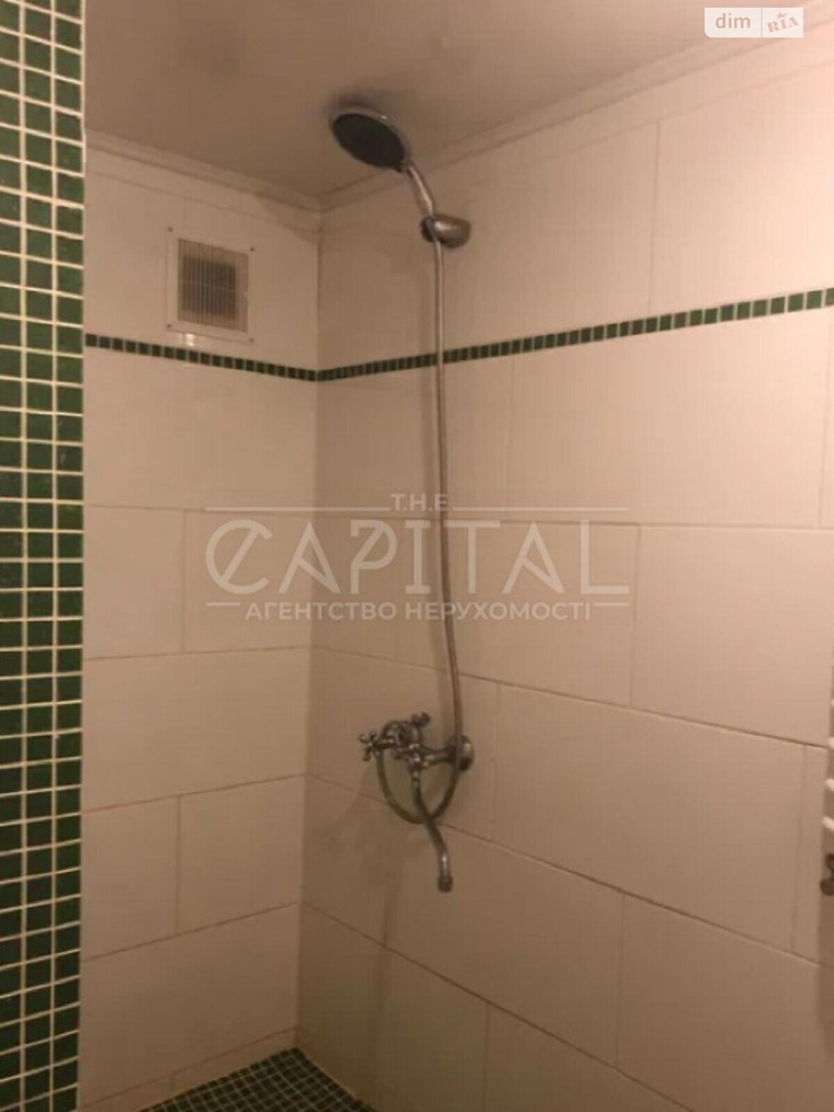 двухэтажный дом с отоплением, 225 кв. м, кирпич. Продажа в Киеве район Дарницкий фото 1 двухэтажный дом с отоплением, 225 кв. м, кирпич. Продажа в Киеве район Дарницкий фото 1