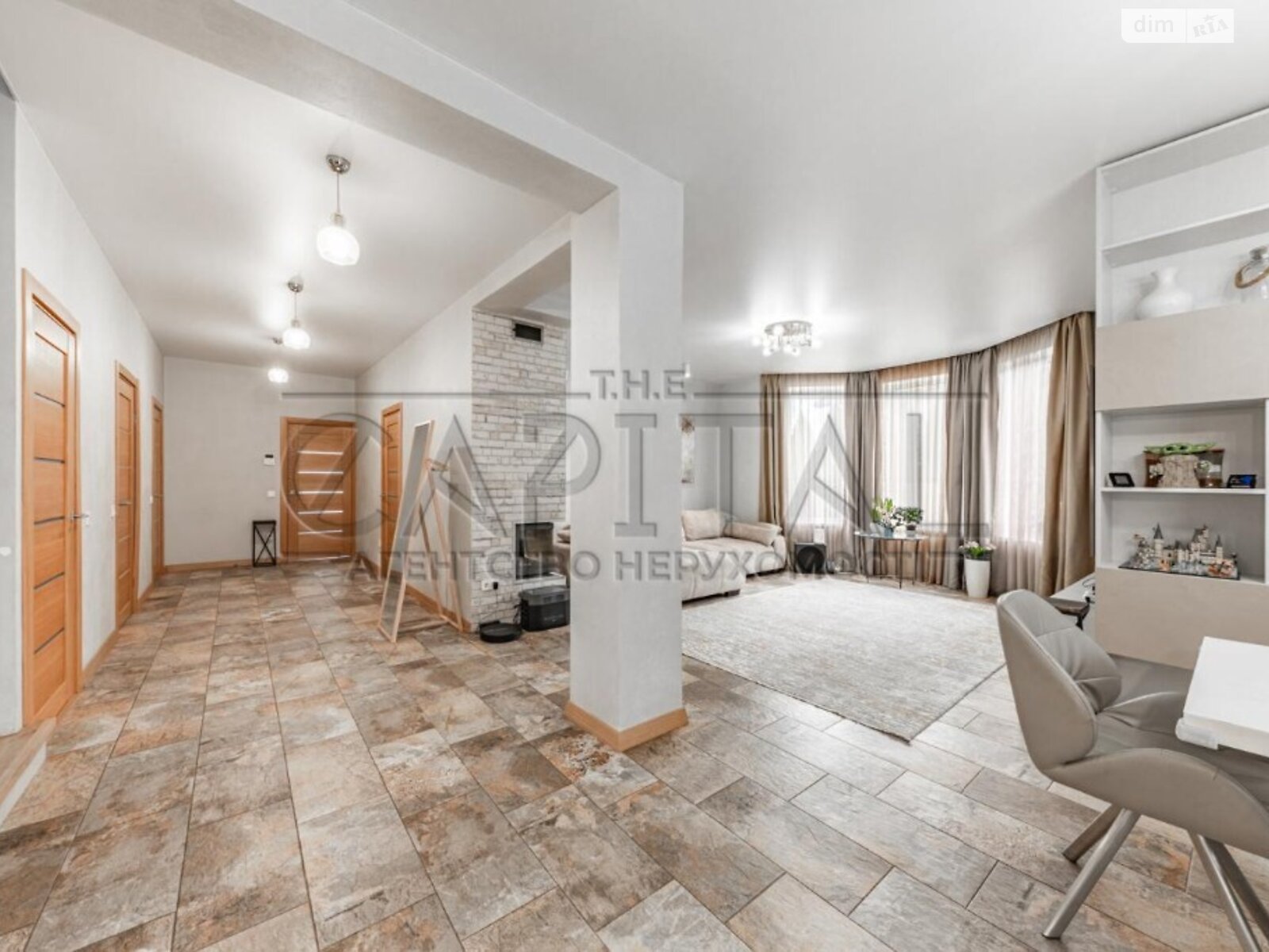 двоповерховий будинок, 201 кв. м, цегла. Продаж в Києві, район Дарницький фото 1 двоповерховий будинок, 201 кв. м, цегла. Продаж в Києві, район Дарницький фото 1