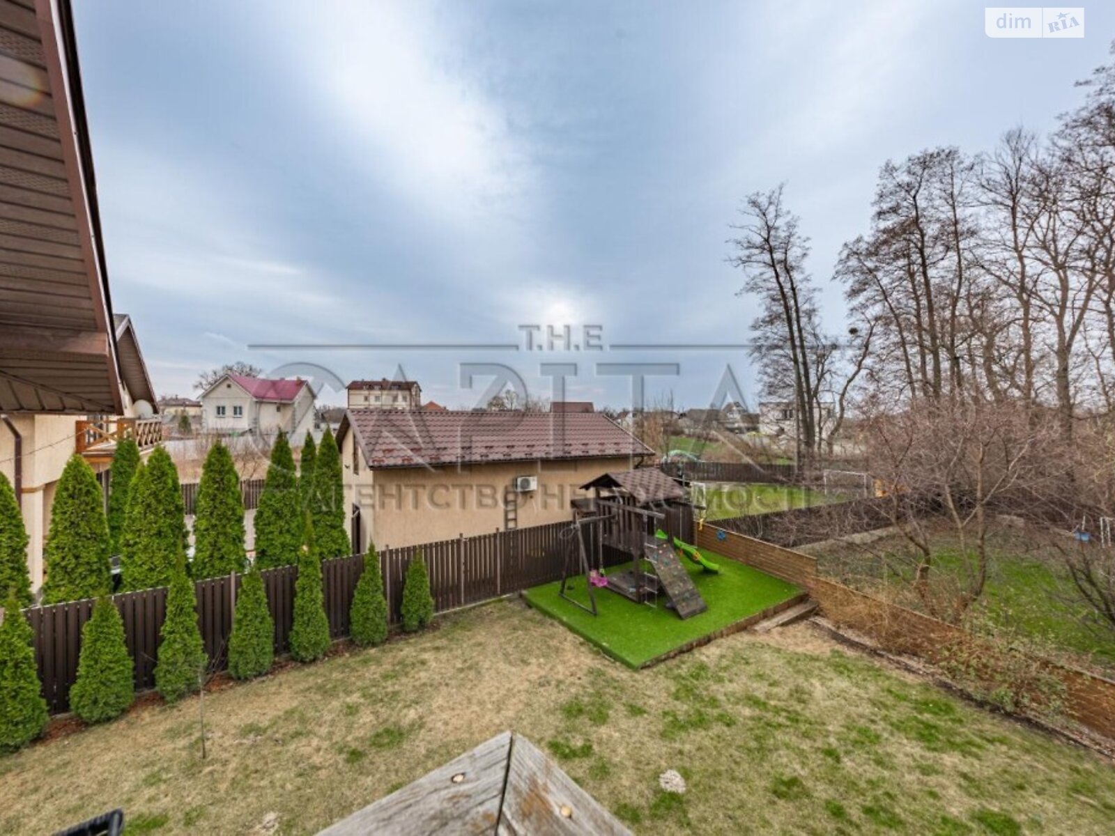 двоповерховий будинок, 201 кв. м, цегла. Продаж в Києві, район Дарницький фото 1 двоповерховий будинок, 201 кв. м, цегла. Продаж в Києві, район Дарницький фото 1