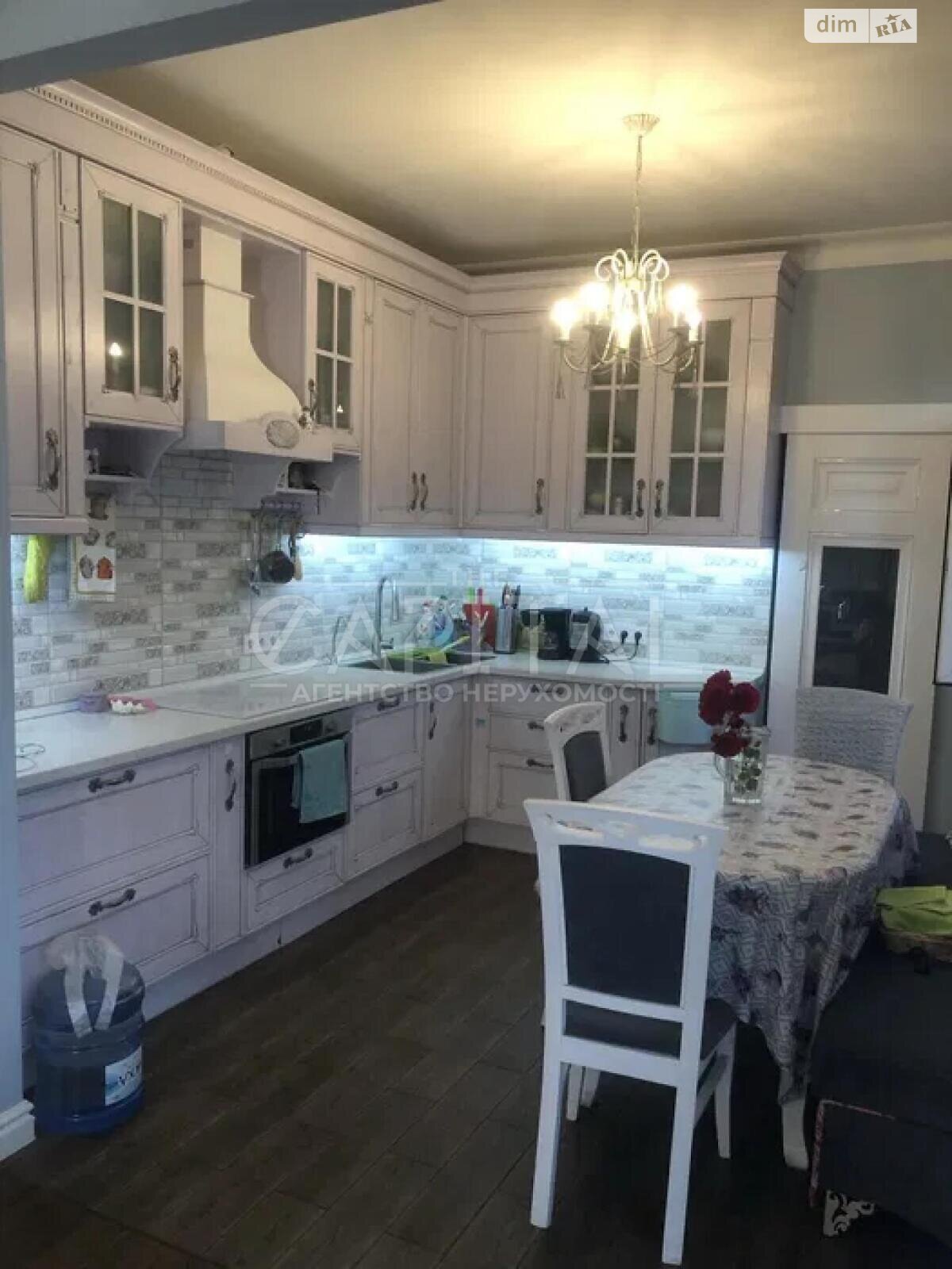 двухэтажный дом с гаражом, 295 кв. м, кирпич. Продажа в Киеве район Дарницкий фото 1 двухэтажный дом с гаражом, 295 кв. м, кирпич. Продажа в Киеве район Дарницкий фото 1