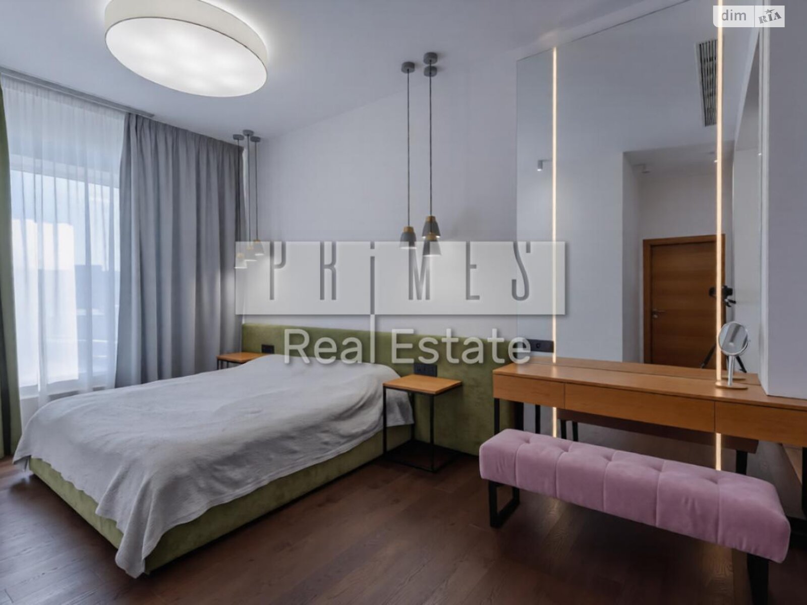 двухэтажный дом с отоплением, 300 кв. м, кирпич. Продажа в Киеве фото 1