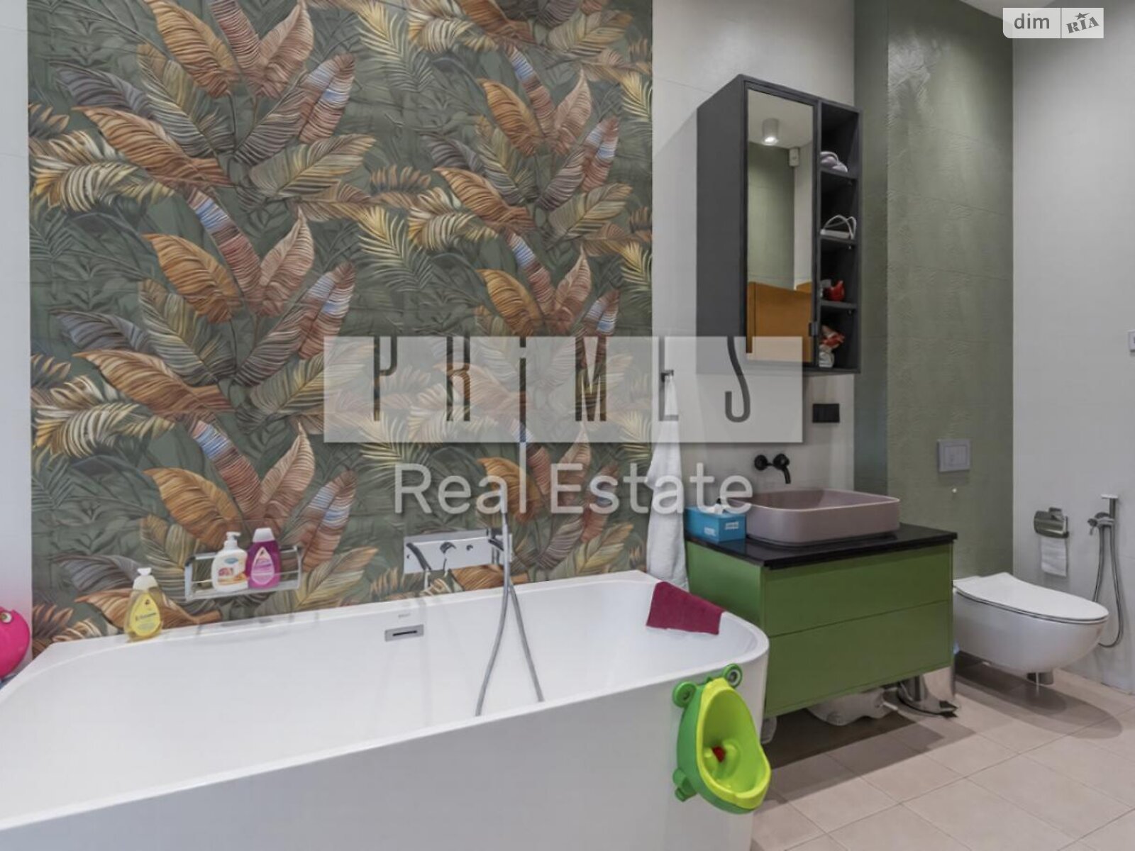 двухэтажный дом с отоплением, 300 кв. м, кирпич. Продажа в Киеве фото 1