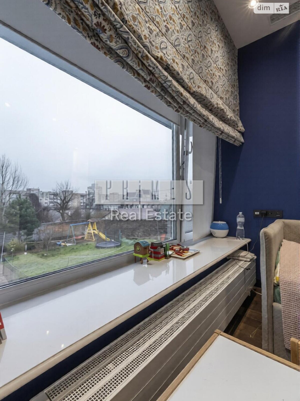 двухэтажный дом с отоплением, 300 кв. м, кирпич. Продажа в Киеве фото 1