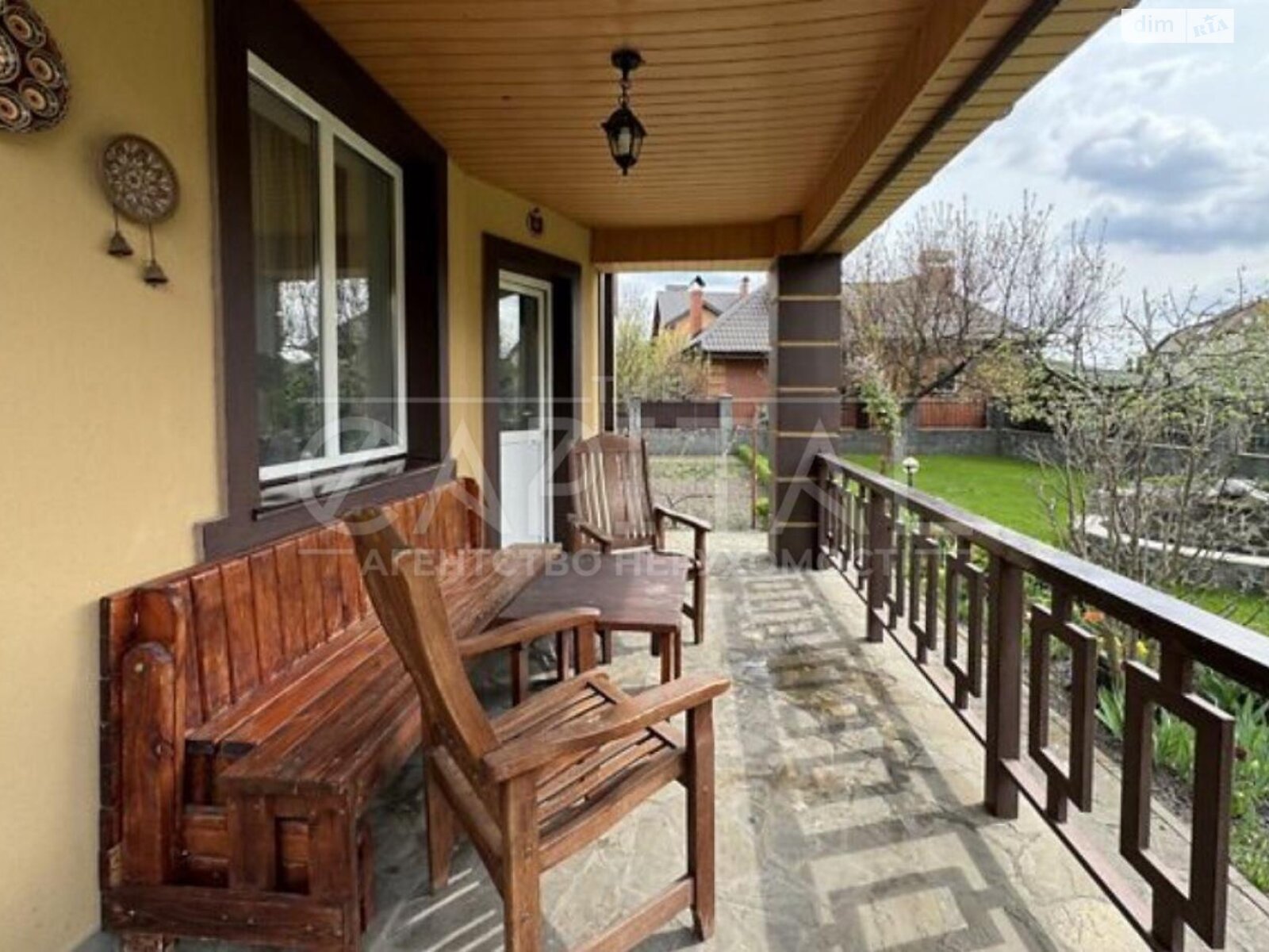 двоповерховий будинок з гаражем, 186 кв. м, цегла. Продаж в Києві, район Деснянський фото 1 двоповерховий будинок з гаражем, 186 кв. м, цегла. Продаж в Києві, район Деснянський фото 1