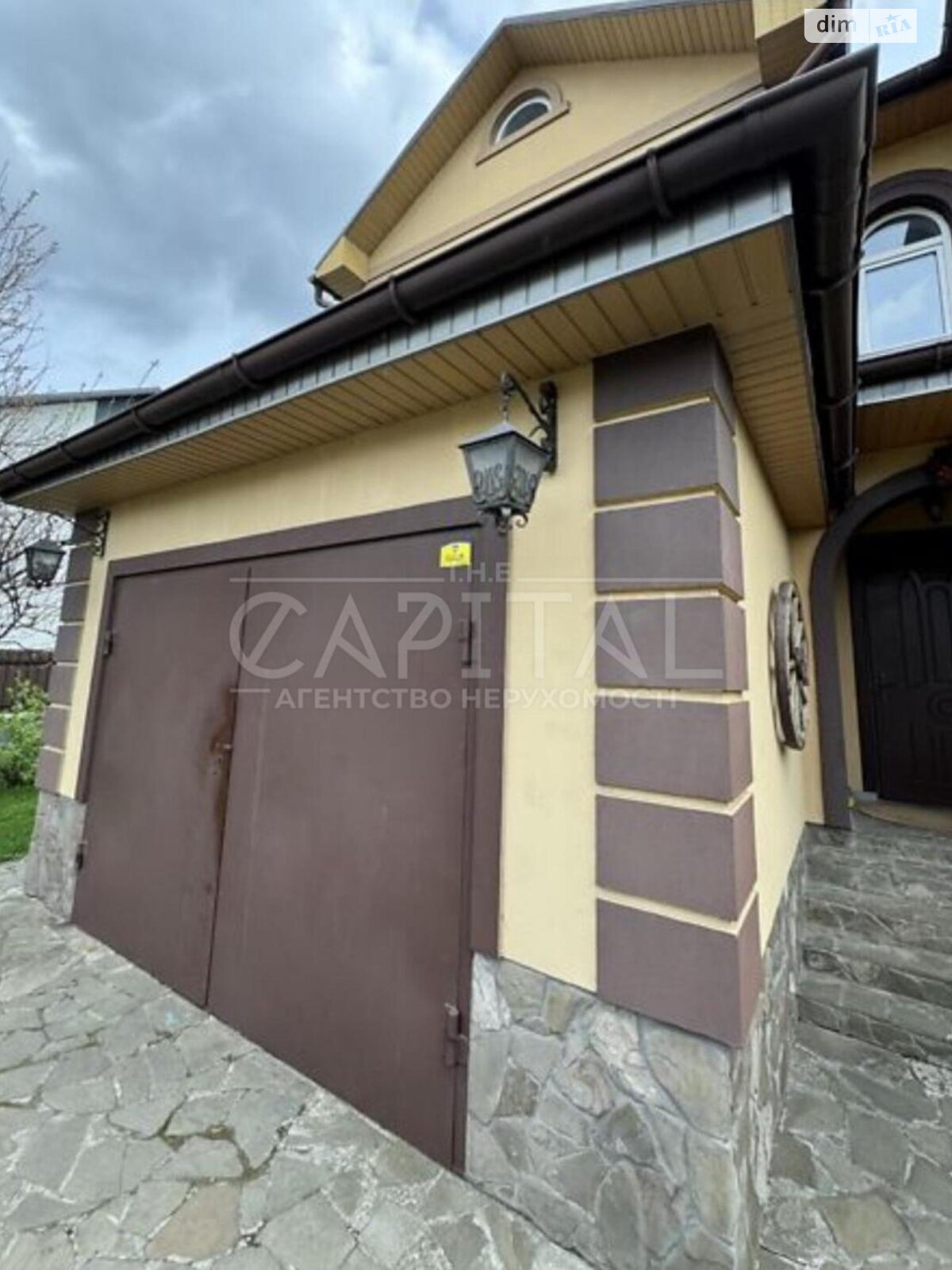 двоповерховий будинок з гаражем, 186 кв. м, цегла. Продаж в Києві, район Деснянський фото 1 двоповерховий будинок з гаражем, 186 кв. м, цегла. Продаж в Києві, район Деснянський фото 1