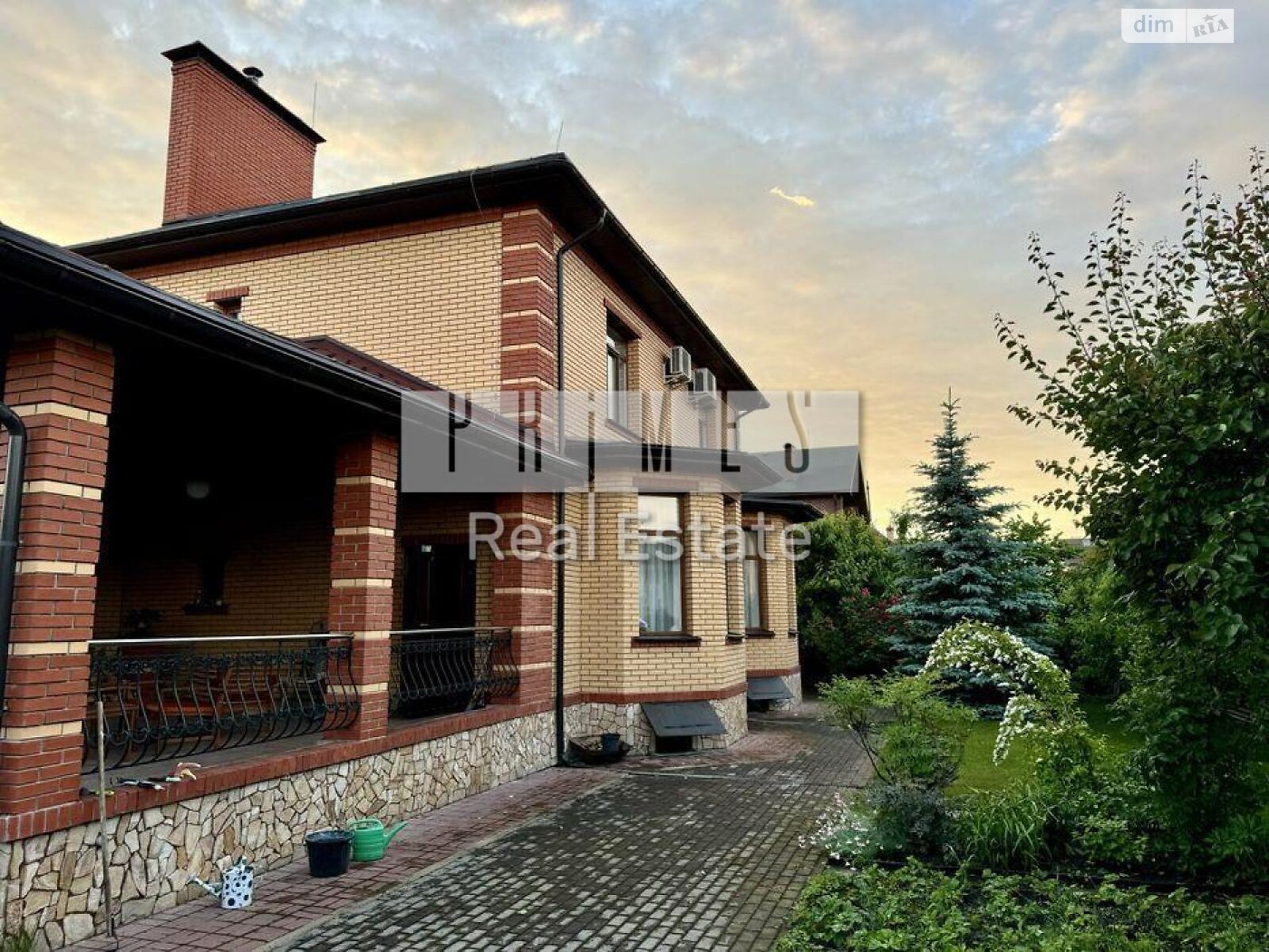 двоповерховий будинок з верандою, 419 кв. м, цегла. Продаж в Києві, район Деснянський фото 1 двоповерховий будинок з верандою, 419 кв. м, цегла. Продаж в Києві, район Деснянський фото 1
