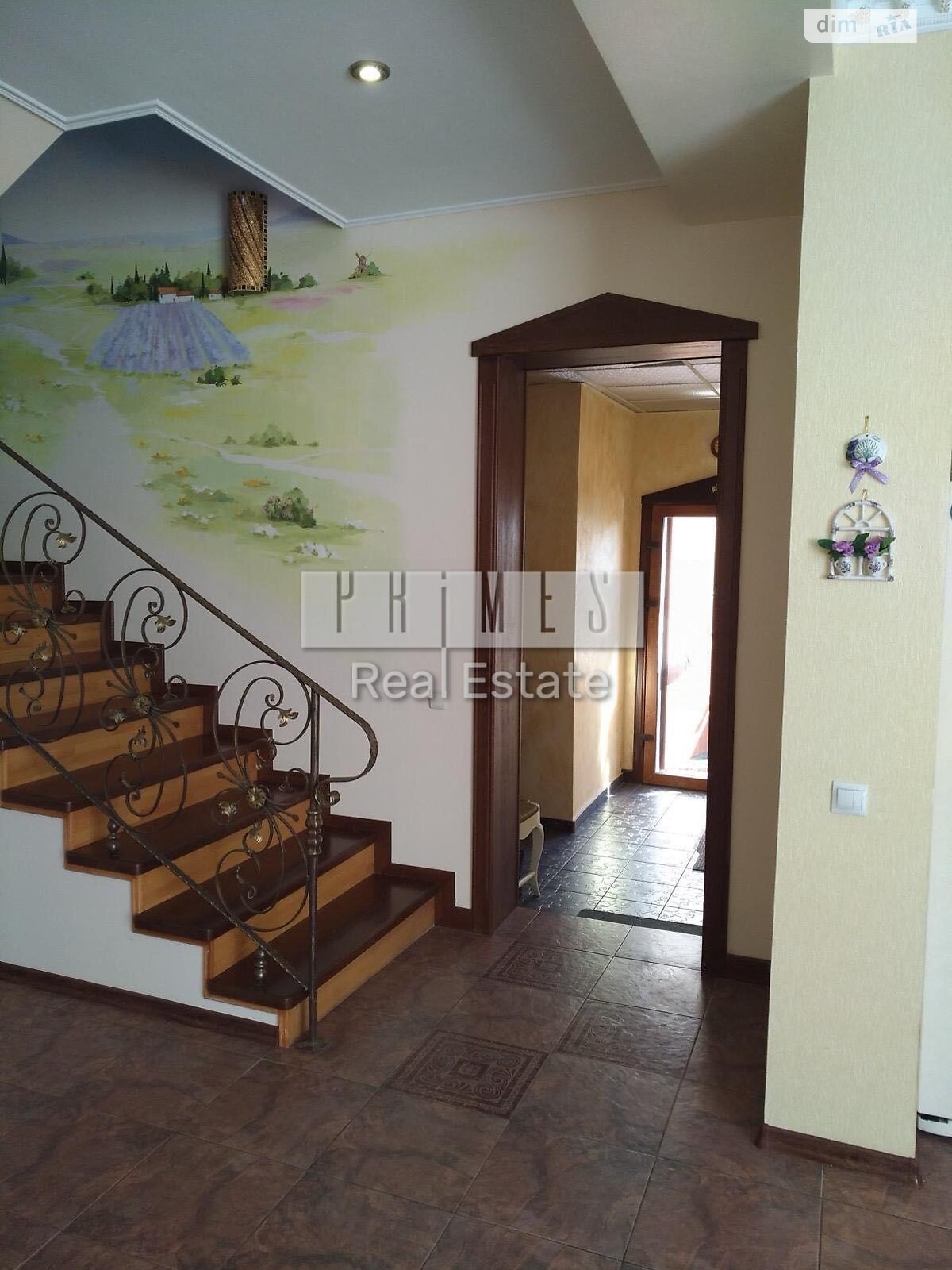 двоповерховий будинок з гаражем, 250 кв. м, цегла. Продаж в Києві, район Дніпровський фото 1 двоповерховий будинок з гаражем, 250 кв. м, цегла. Продаж в Києві, район Дніпровський фото 1