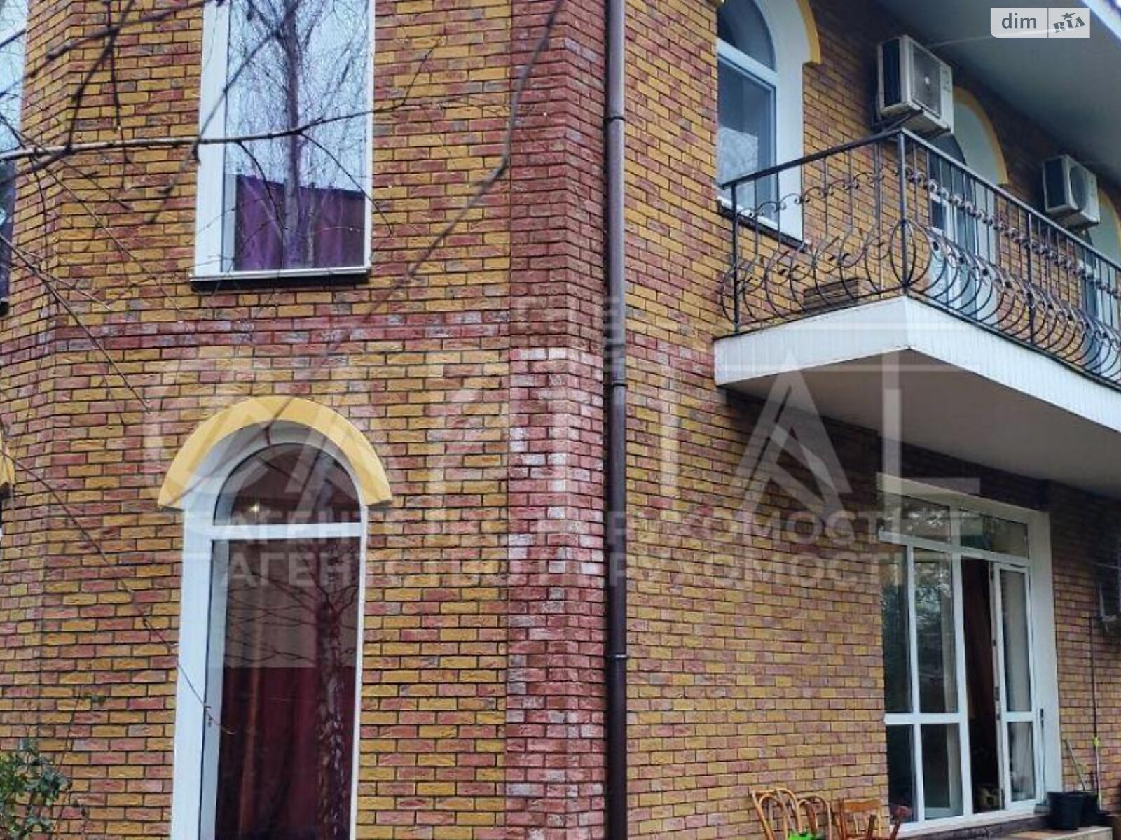 двоповерховий будинок, 285 кв. м, цегла. Продаж в Києві, район Дніпровський фото 1 двоповерховий будинок, 285 кв. м, цегла. Продаж в Києві, район Дніпровський фото 1