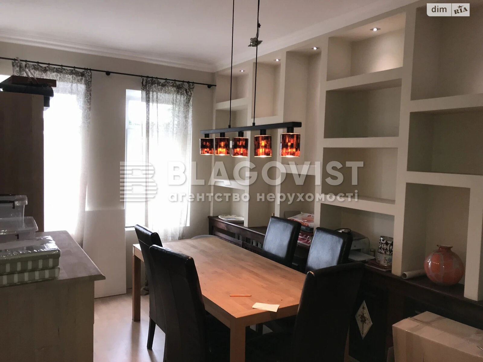 трехэтажный дом с гаражом, 408.6 кв. м, кирпич. Продажа в Киеве район Добрый Шлях фото 1