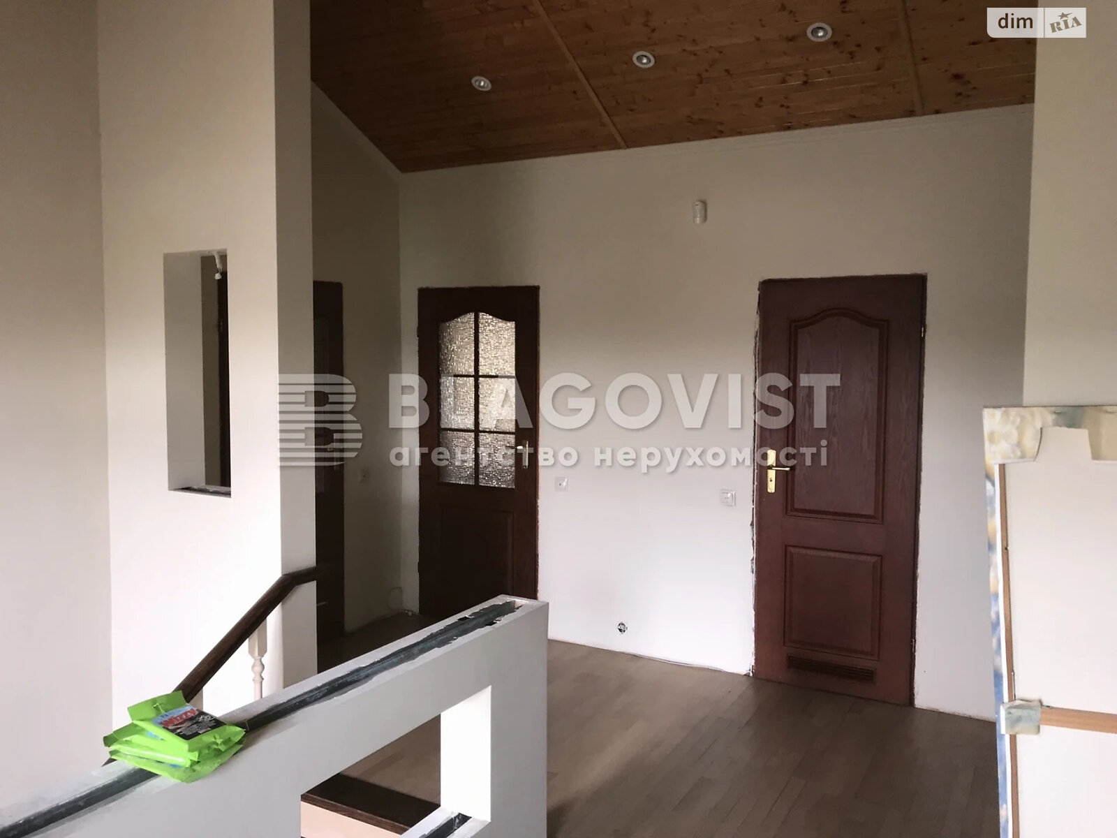 трехэтажный дом с гаражом, 408.6 кв. м, кирпич. Продажа в Киеве район Добрый Шлях фото 1