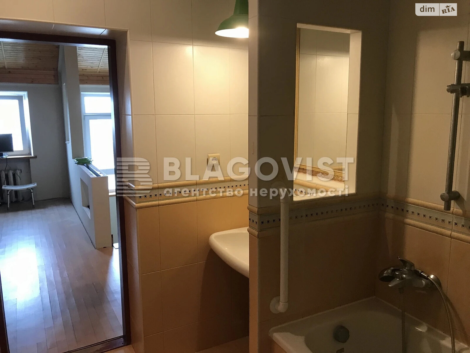 трехэтажный дом с гаражом, 408.6 кв. м, кирпич. Продажа в Киеве район Добрый Шлях фото 1