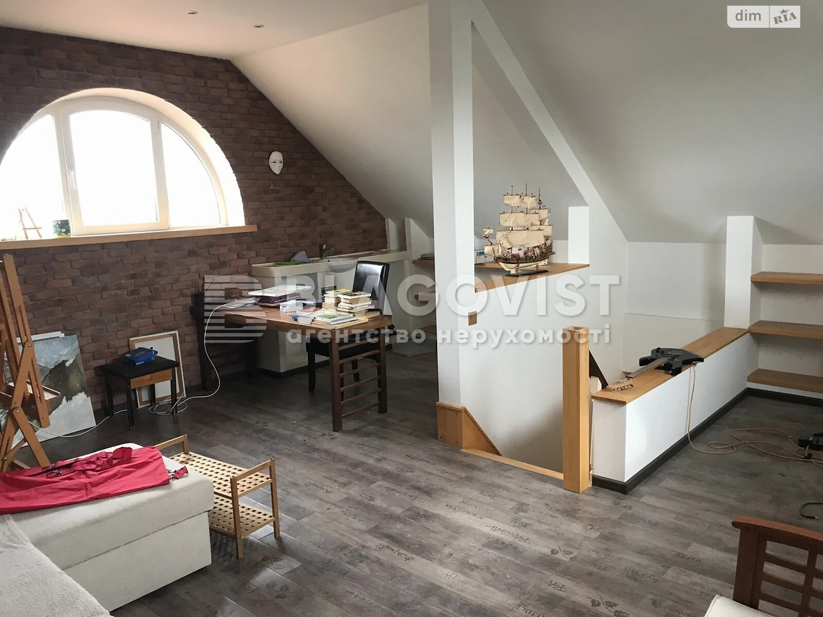 трехэтажный дом с гаражом, 408.6 кв. м, кирпич. Продажа в Киеве район Добрый Шлях фото 1