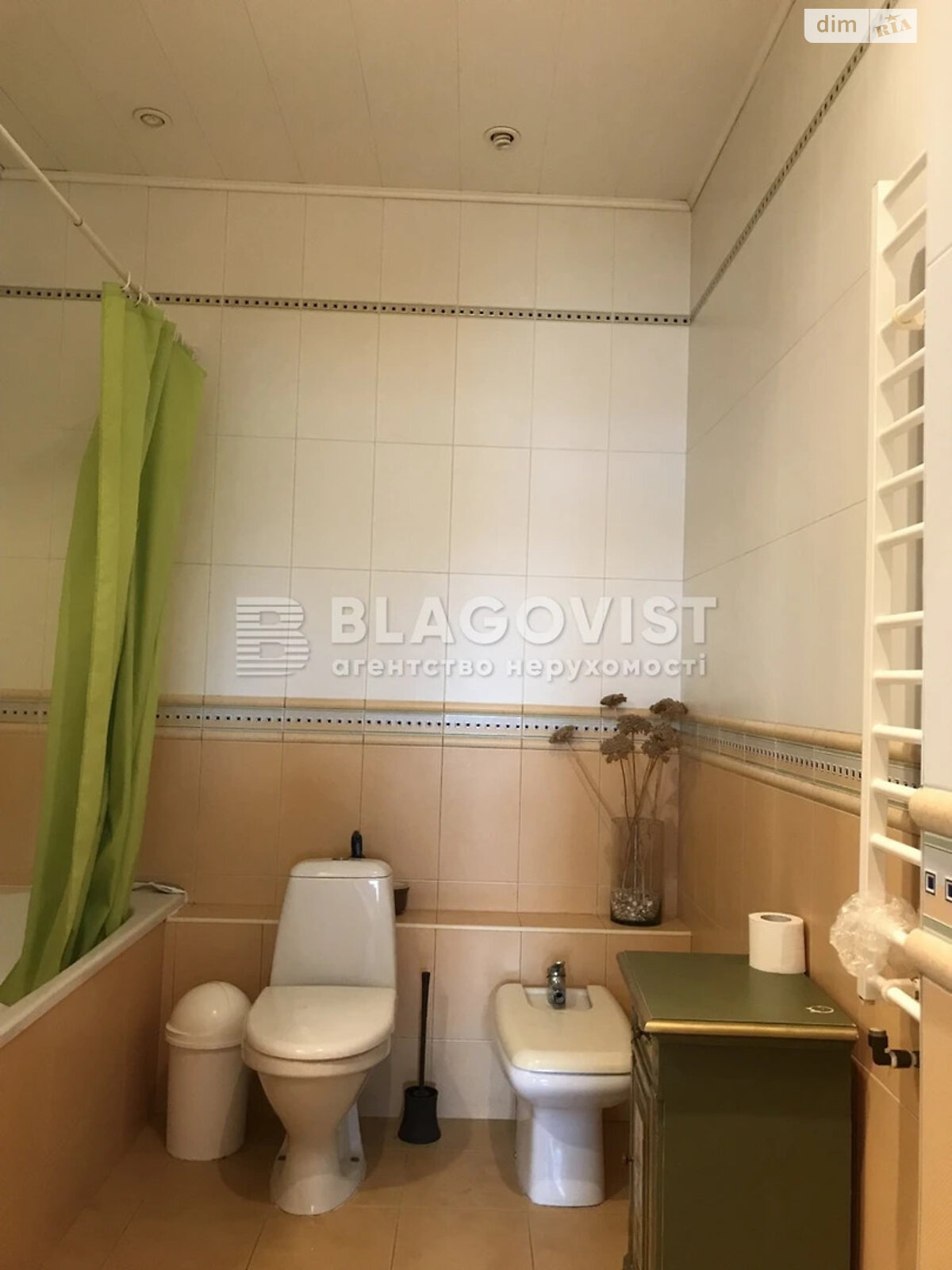 трехэтажный дом с гаражом, 408.6 кв. м, кирпич. Продажа в Киеве район Добрый Шлях фото 1