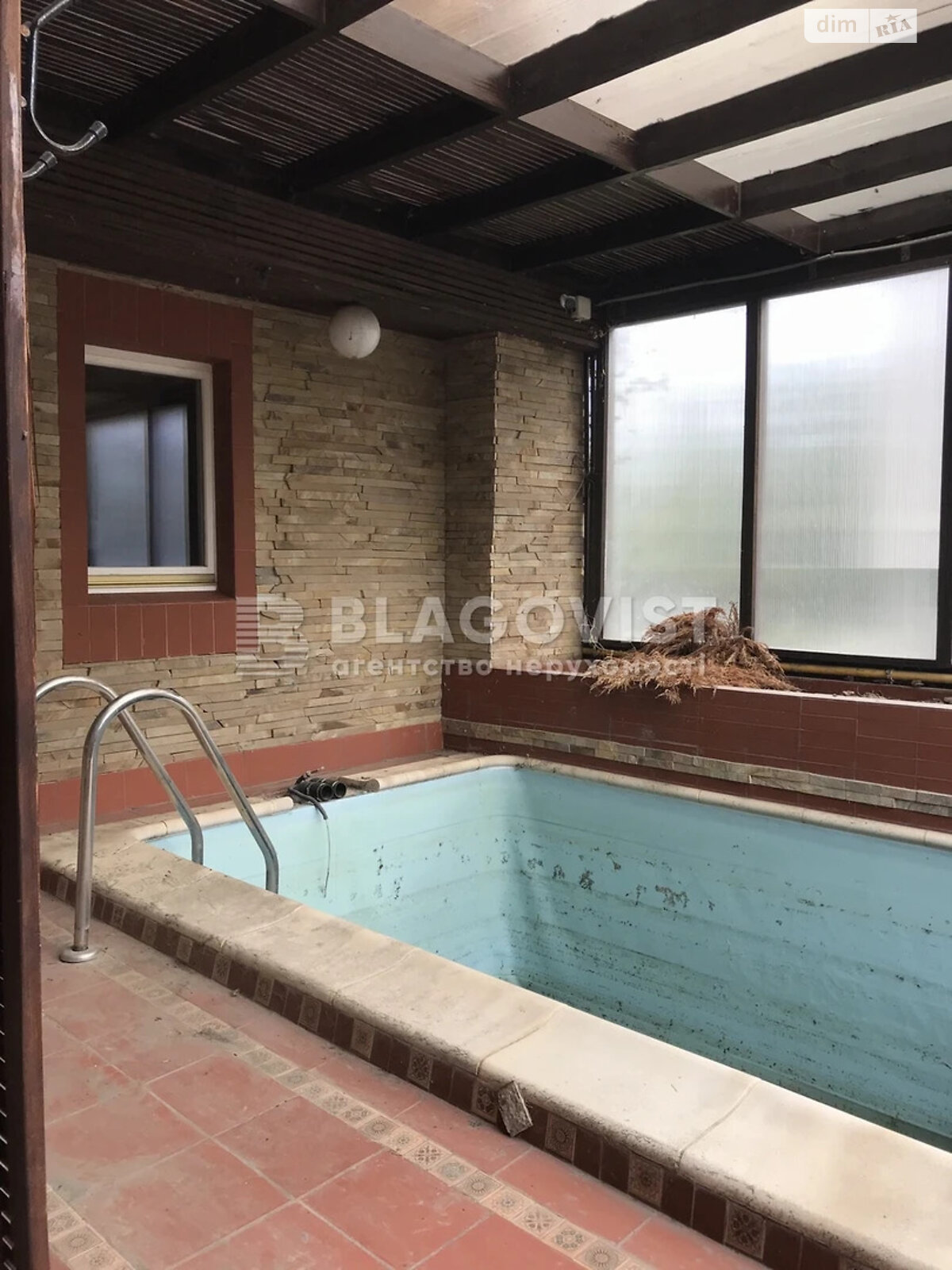 трехэтажный дом с гаражом, 408.6 кв. м, кирпич. Продажа в Киеве район Добрый Шлях фото 1