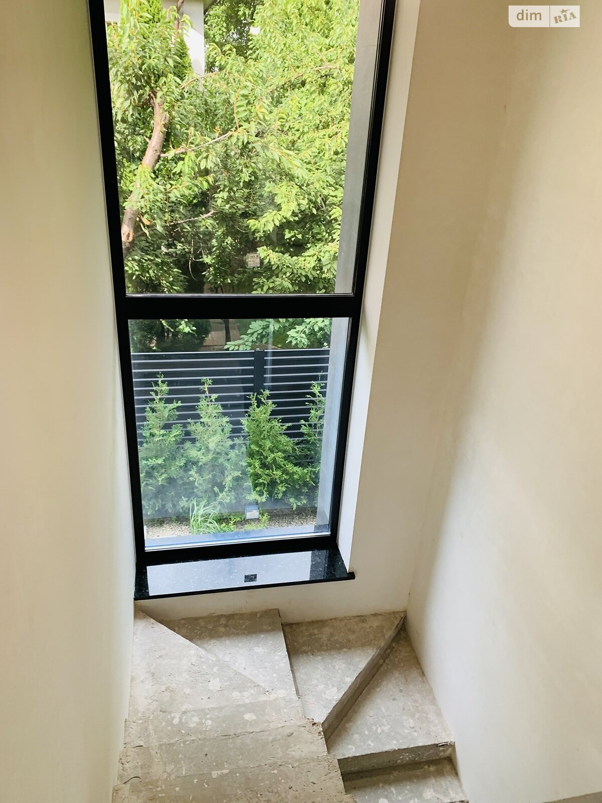 двоповерховий будинок з балконом, 251.9 кв. м, цегла. Продаж в Києві, район Добрий Шлях фото 1 двоповерховий будинок з балконом, 251.9 кв. м, цегла. Продаж в Києві, район Добрий Шлях фото 1