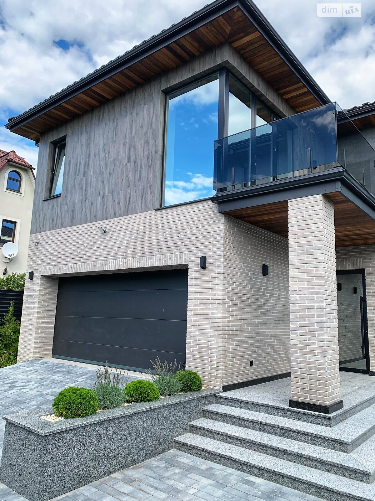 двоповерховий будинок з балконом, 251.9 кв. м, цегла. Продаж в Києві, район Добрий Шлях фото 1 двоповерховий будинок з балконом, 251.9 кв. м, цегла. Продаж в Києві, район Добрий Шлях фото 1