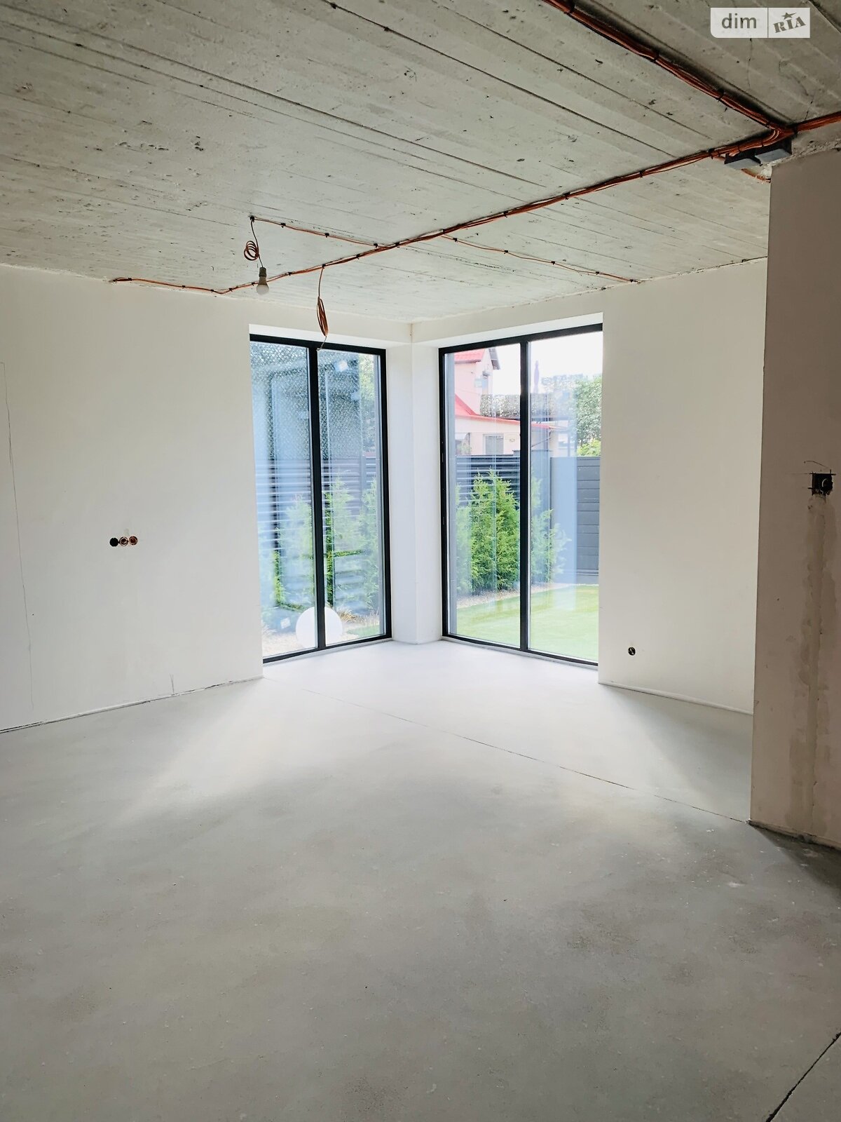 двоповерховий будинок з балконом, 251.9 кв. м, цегла. Продаж в Києві, район Добрий Шлях фото 1 двоповерховий будинок з балконом, 251.9 кв. м, цегла. Продаж в Києві, район Добрий Шлях фото 1