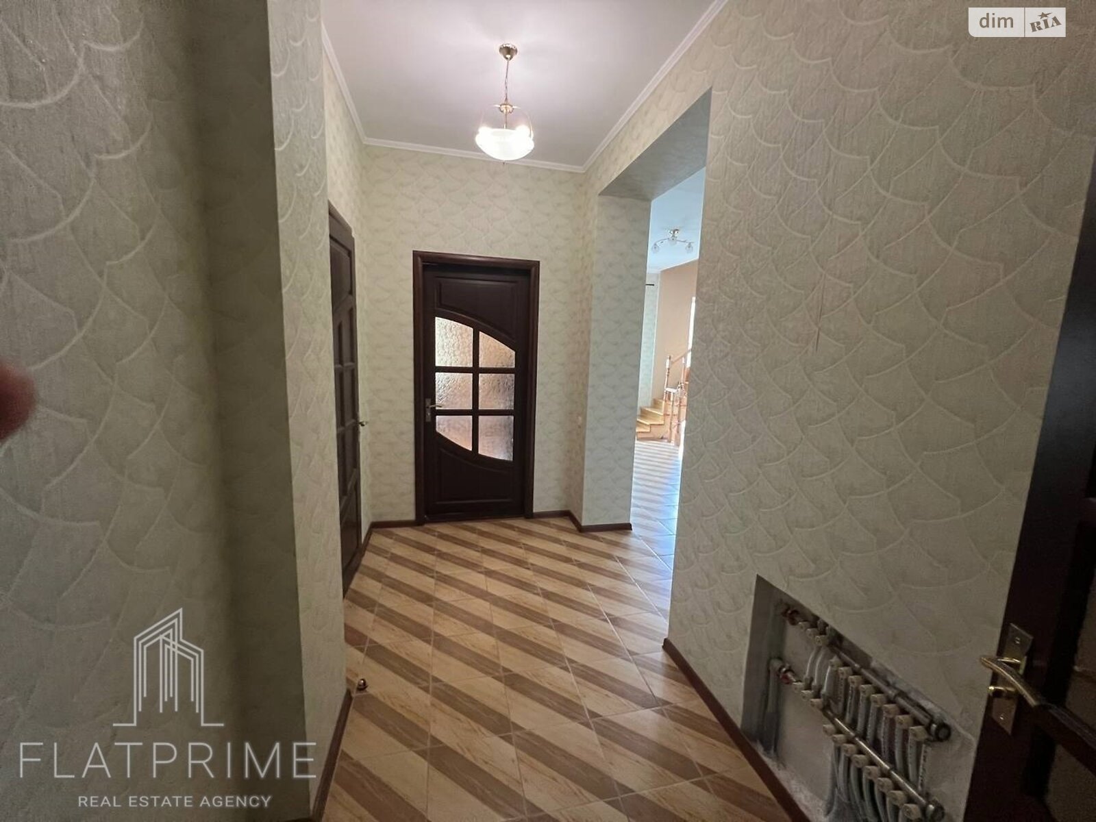 двухэтажный дом с верандой, 219.4 кв. м, кирпич. Продажа в Киеве район ДВРЗ фото 1 двухэтажный дом с верандой, 219.4 кв. м, кирпич. Продажа в Киеве район ДВРЗ фото 1