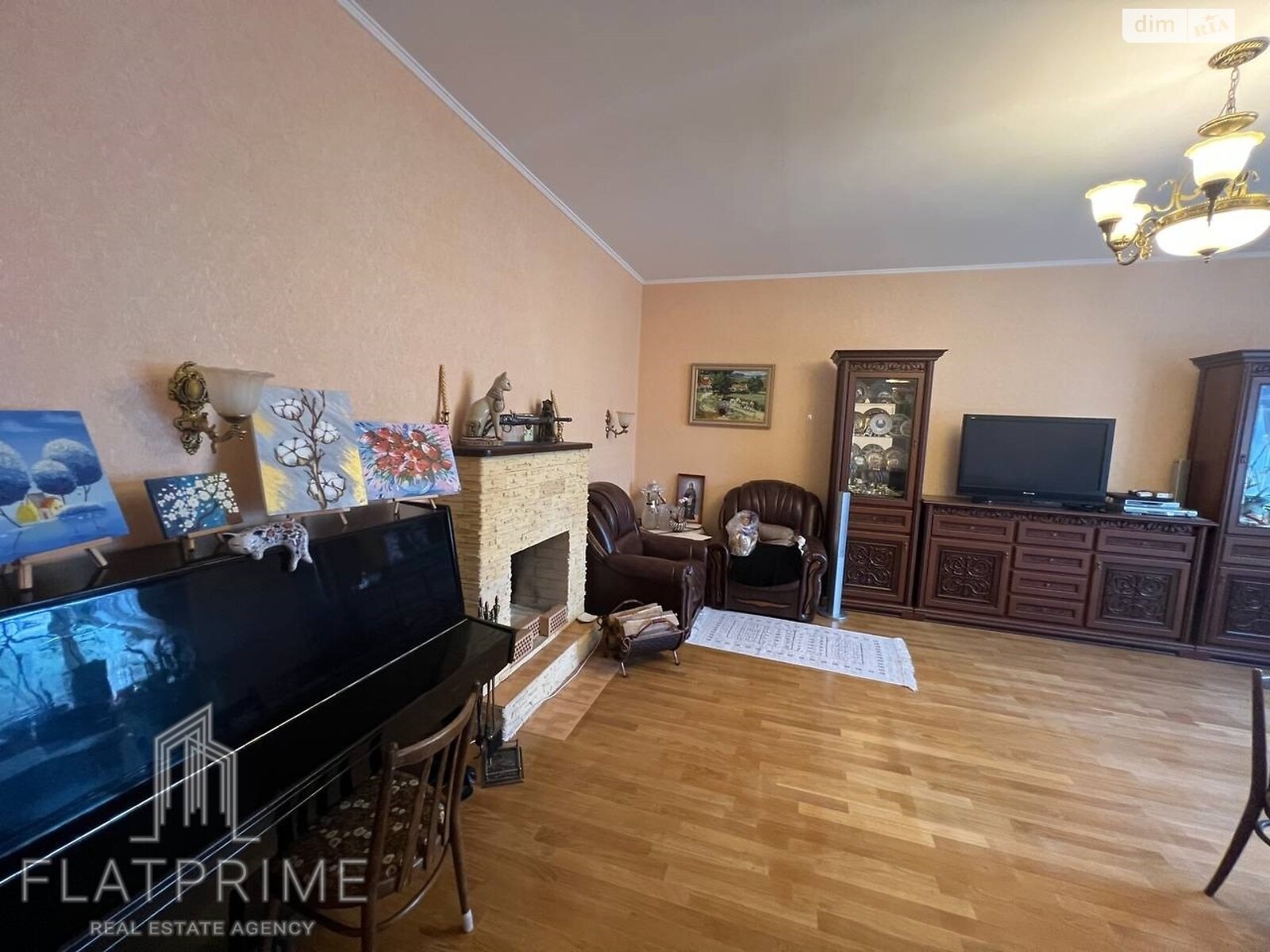 двухэтажный дом с верандой, 219.4 кв. м, кирпич. Продажа в Киеве район ДВРЗ фото 1 двухэтажный дом с верандой, 219.4 кв. м, кирпич. Продажа в Киеве район ДВРЗ фото 1