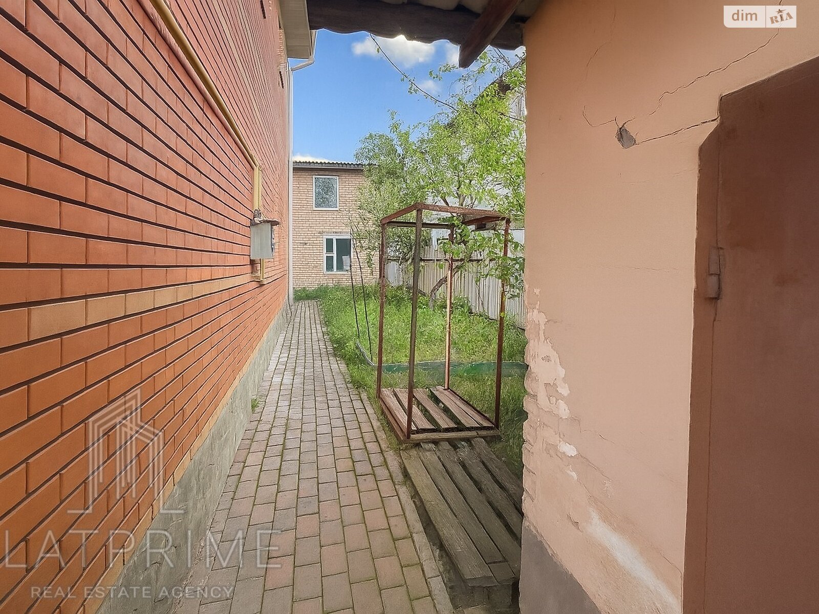 двухэтажный дом с верандой, 219.4 кв. м, кирпич. Продажа в Киеве район ДВРЗ фото 1 двухэтажный дом с верандой, 219.4 кв. м, кирпич. Продажа в Киеве район ДВРЗ фото 1