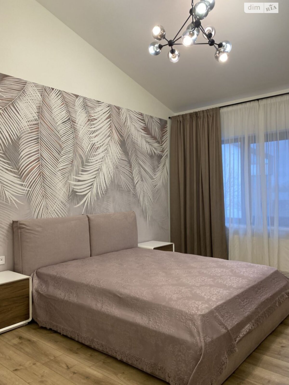 триповерховий будинок, 210 кв. м, цегла. Продаж в Києві, район Голосіїв фото 1 триповерховий будинок, 210 кв. м, цегла. Продаж в Києві, район Голосіїв фото 1