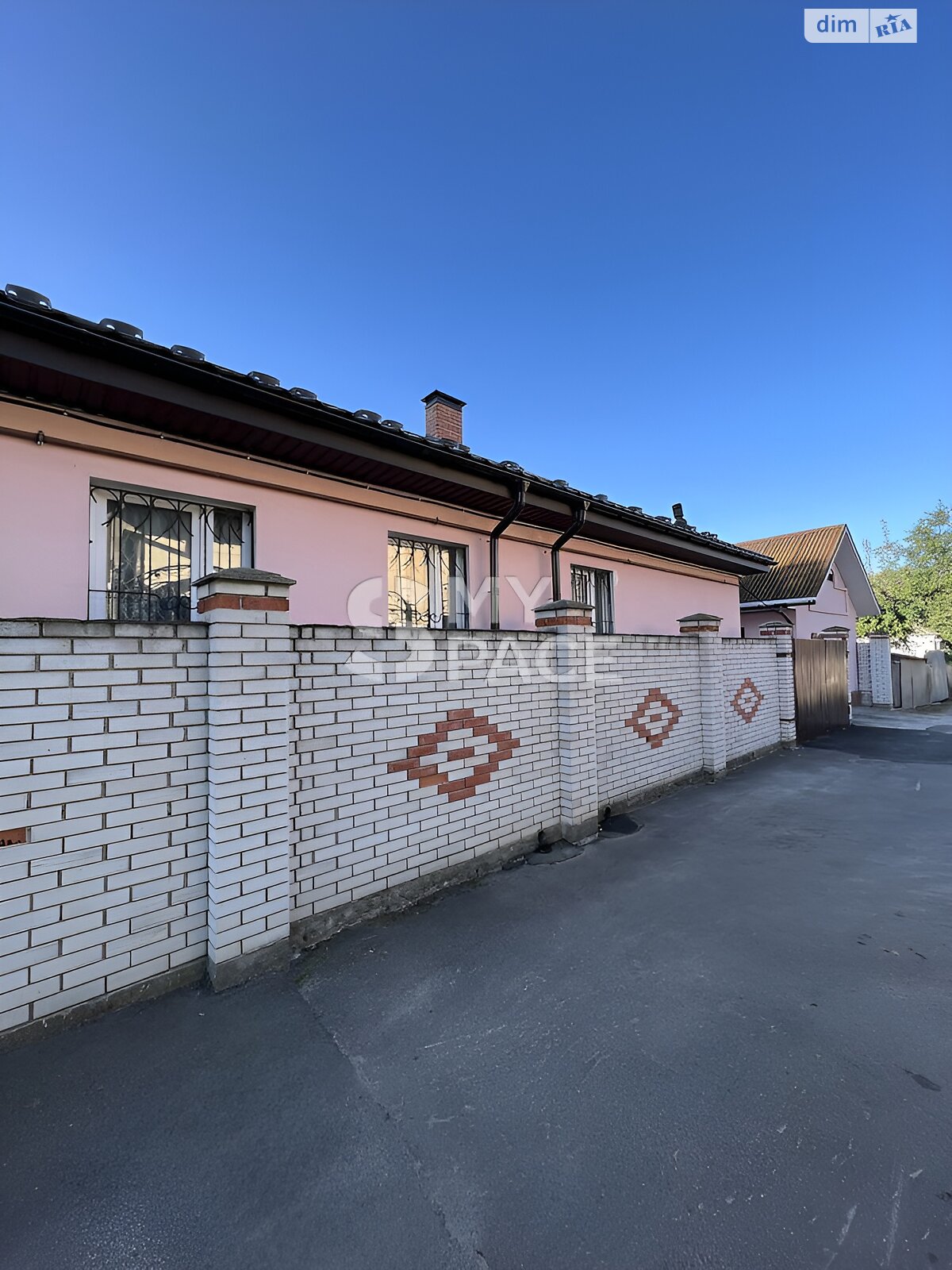 двоповерховий будинок з гаражем, 135 кв. м, цегла. Продаж в Києві, район Голосіїв фото 1 двоповерховий будинок з гаражем, 135 кв. м, цегла. Продаж в Києві, район Голосіїв фото 1