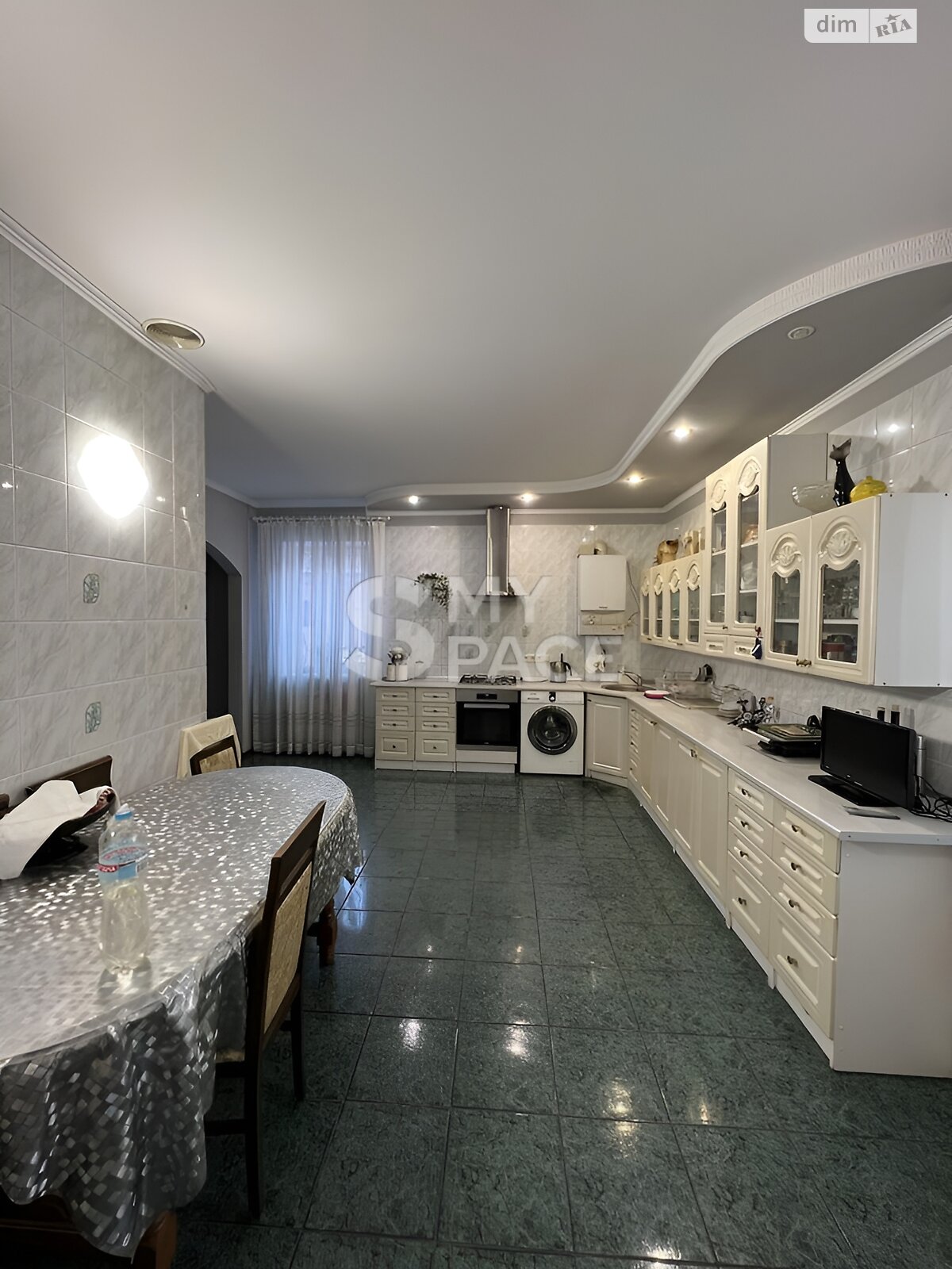двоповерховий будинок з гаражем, 135 кв. м, цегла. Продаж в Києві, район Голосіїв фото 1 двоповерховий будинок з гаражем, 135 кв. м, цегла. Продаж в Києві, район Голосіїв фото 1