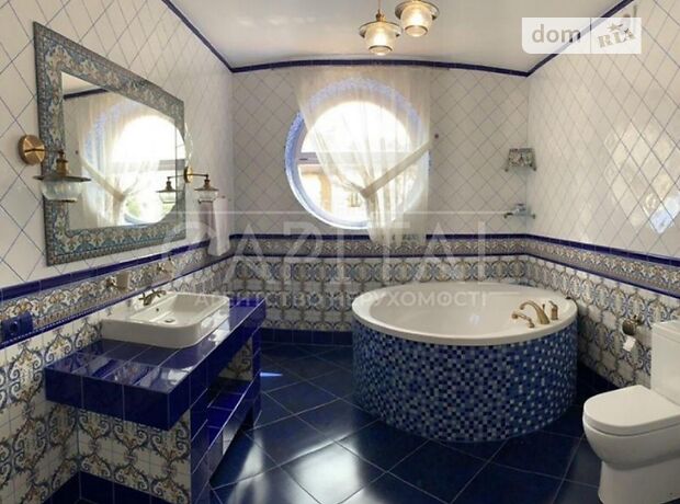 двухэтажный дом, 360 кв. м, кирпич. Продажа в Киеве район Голосеевский фото 1 двухэтажный дом, 360 кв. м, кирпич. Продажа в Киеве район Голосеевский фото 1