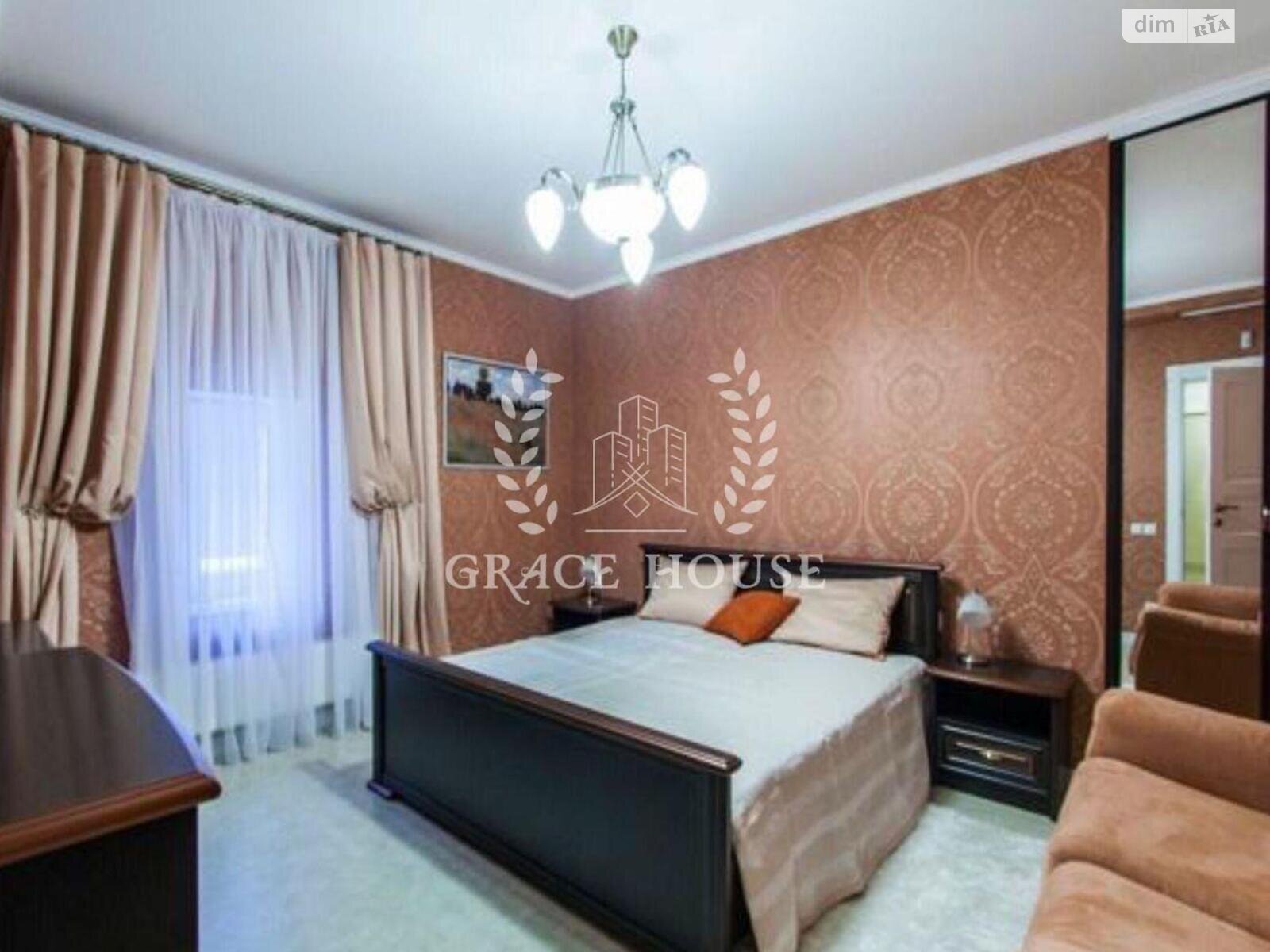 триповерховий будинок з мансардою, 350 кв. м, цегла. Продаж в Києві, район Голосіївський фото 1 триповерховий будинок з мансардою, 350 кв. м, цегла. Продаж в Києві, район Голосіївський фото 1