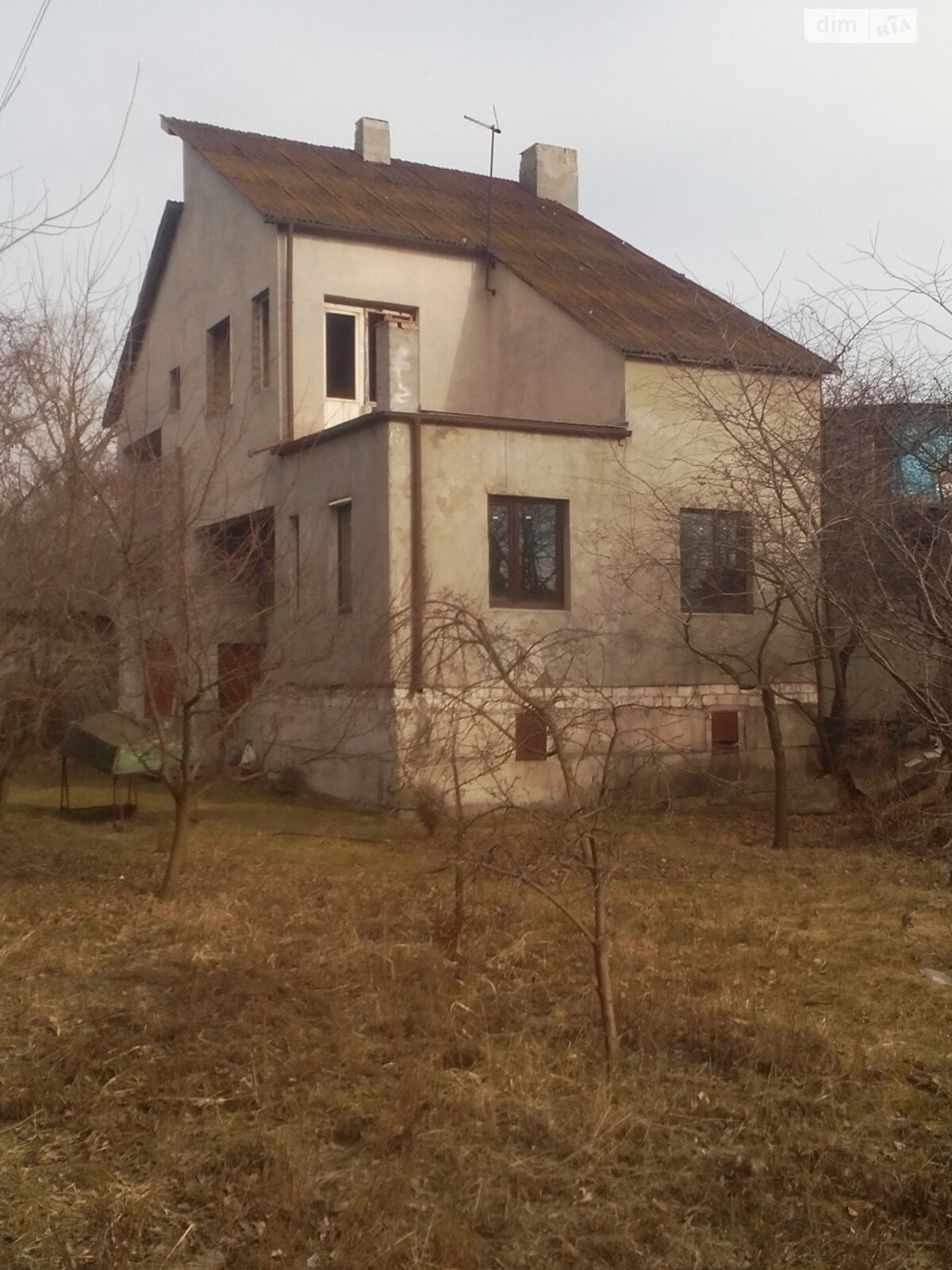 трехэтажный дом с балконом, 180 кв. м, кирпич. Продажа в Киеве район Голосеевский фото 1 трехэтажный дом с балконом, 180 кв. м, кирпич. Продажа в Киеве район Голосеевский фото 1