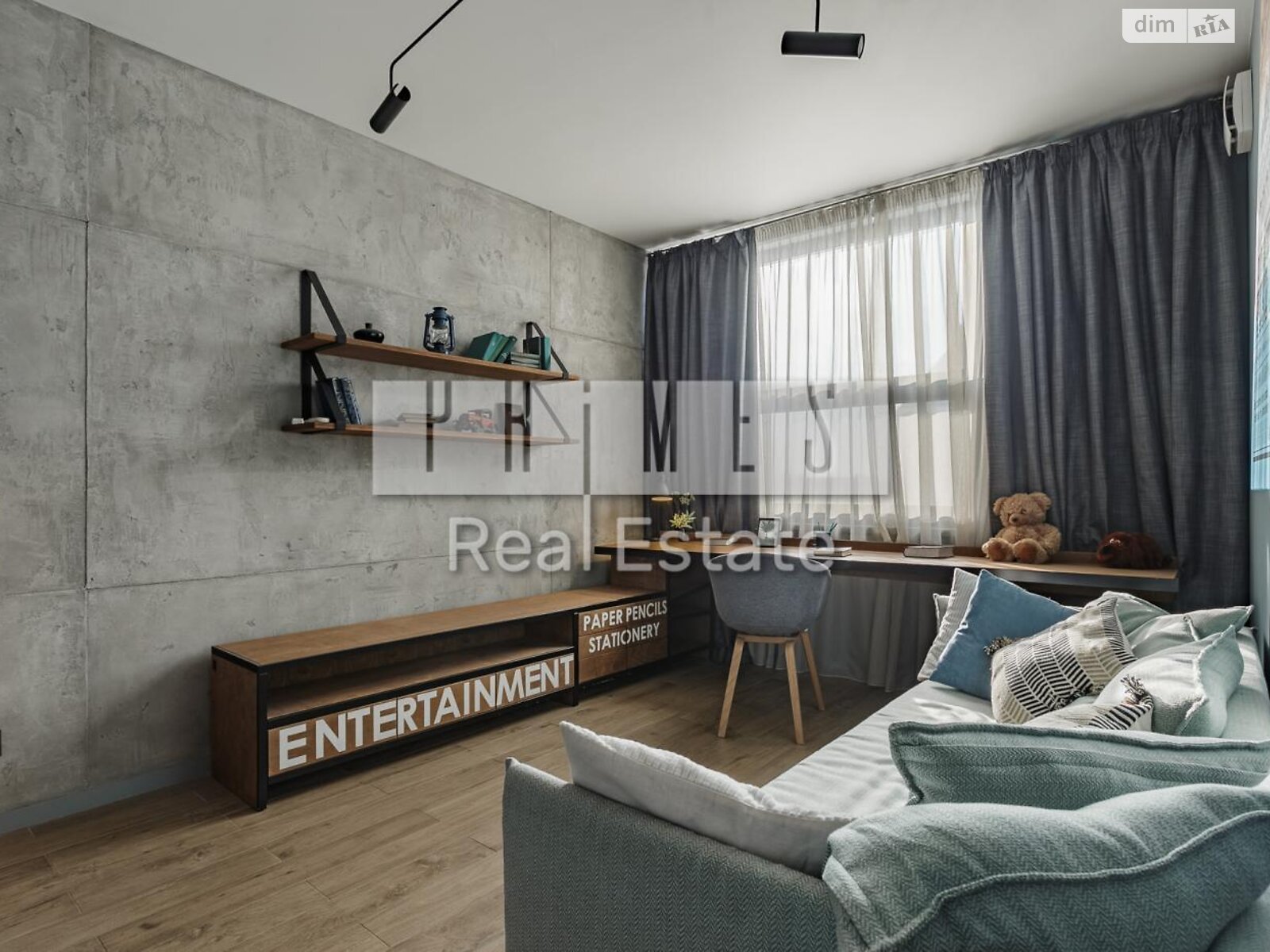 трехэтажный дом, 244 кв. м, кирпич. Продажа в Киеве район Голосеевский фото 1 трехэтажный дом, 244 кв. м, кирпич. Продажа в Киеве район Голосеевский фото 1