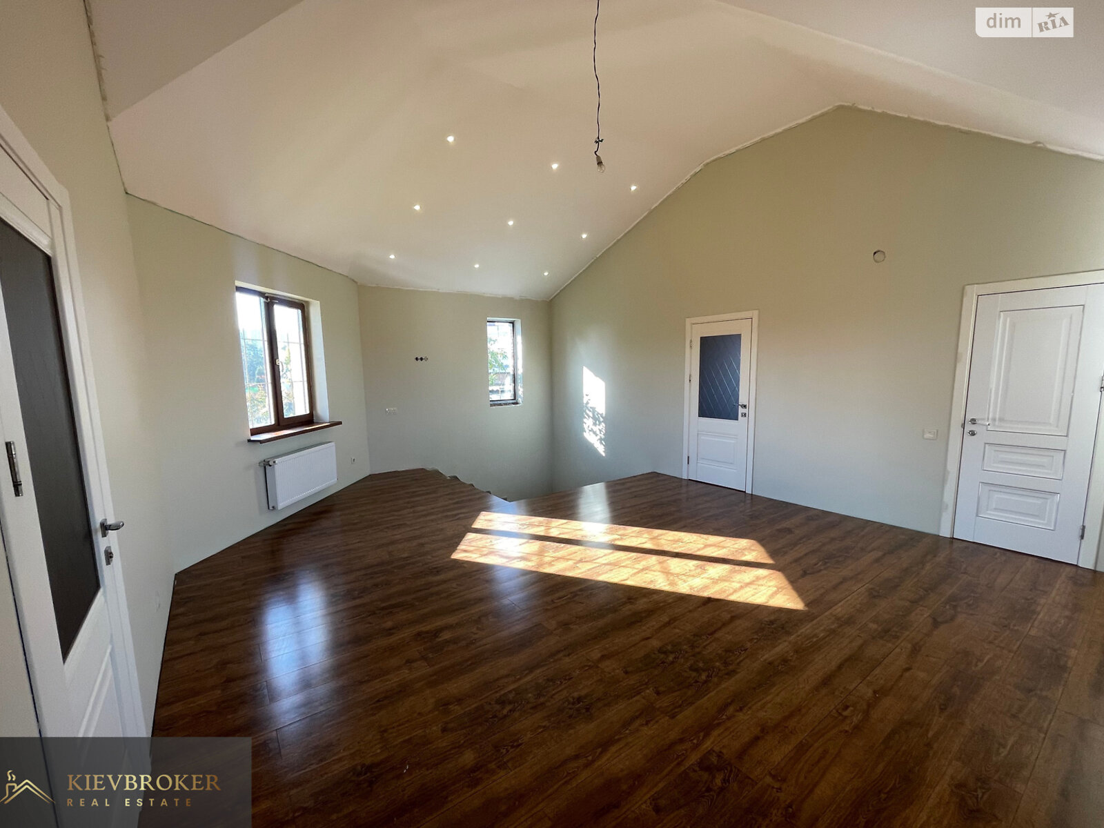 двухэтажный дом, 162 кв. м, газобетон. Продажа в Киеве район Голосеевский фото 1 двухэтажный дом, 162 кв. м, газобетон. Продажа в Киеве район Голосеевский фото 1