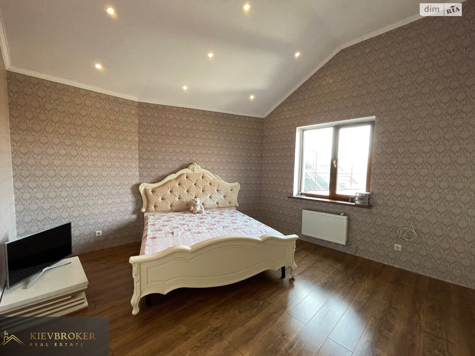 двухэтажный дом, 162 кв. м, газобетон. Продажа в Киеве район Голосеевский фото 1 двухэтажный дом, 162 кв. м, газобетон. Продажа в Киеве район Голосеевский фото 1