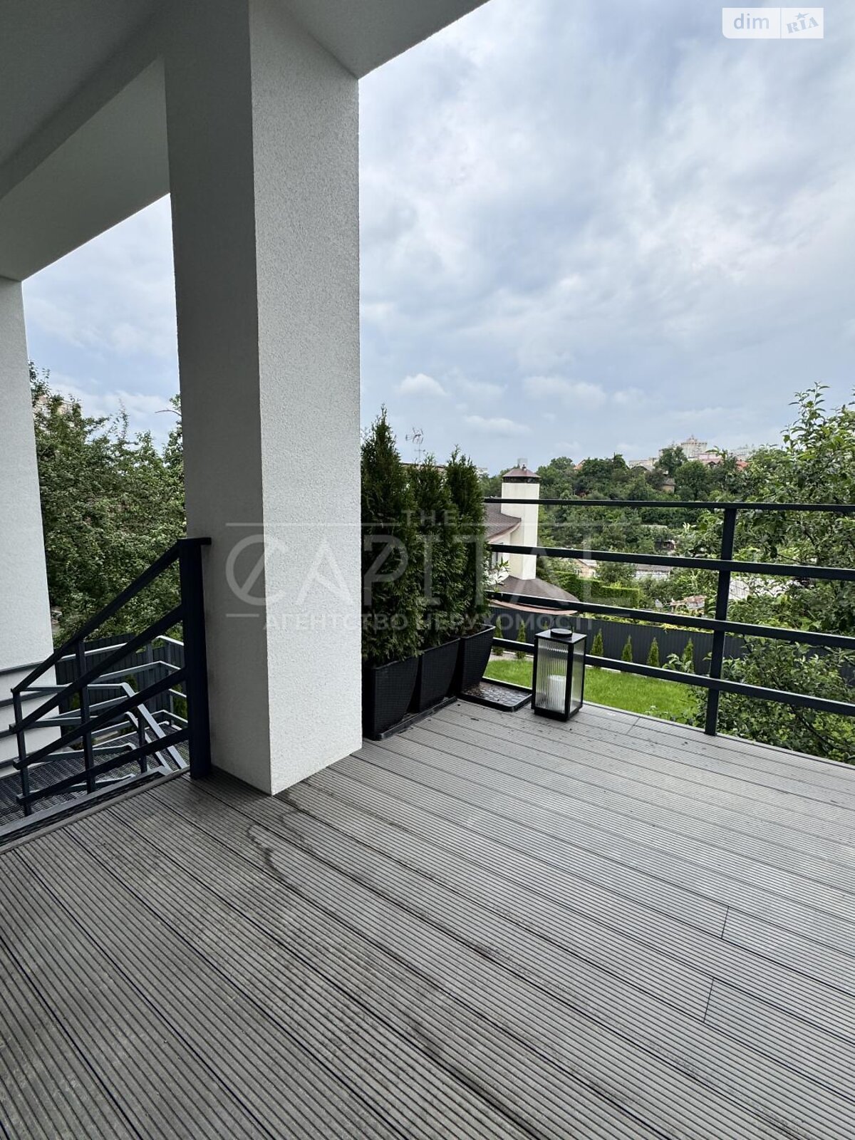 двухэтажный дом, 320 кв. м, кирпич. Продажа в Киеве район Голосеевский фото 1 двухэтажный дом, 320 кв. м, кирпич. Продажа в Киеве район Голосеевский фото 1