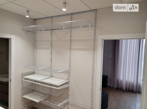 двухэтажный дом с ремонтом, 167 кв. м, кирпич. Продажа в Киеве район Голосеевский фото 1 двухэтажный дом с ремонтом, 167 кв. м, кирпич. Продажа в Киеве район Голосеевский фото 1