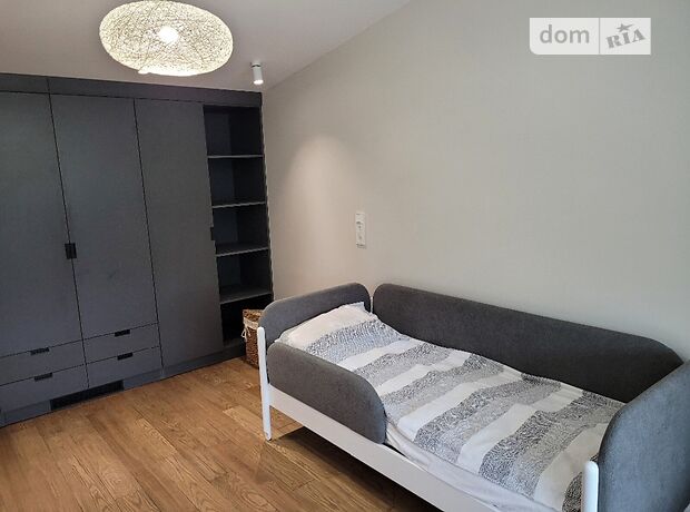двухэтажный дом с ремонтом, 167 кв. м, кирпич. Продажа в Киеве район Голосеевский фото 1 двухэтажный дом с ремонтом, 167 кв. м, кирпич. Продажа в Киеве район Голосеевский фото 1