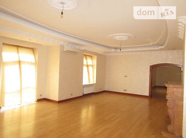 триповерховий будинок з каміном, 760 кв. м, цегла. Продаж в Києві, район Голосіївський фото 1 триповерховий будинок з каміном, 760 кв. м, цегла. Продаж в Києві, район Голосіївський фото 1