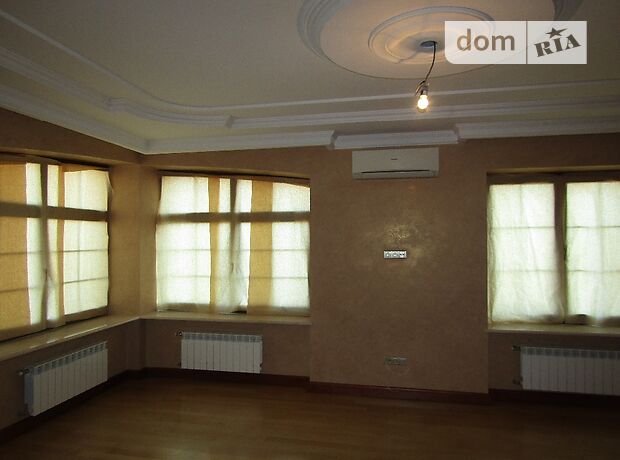 триповерховий будинок з каміном, 760 кв. м, цегла. Продаж в Києві, район Голосіївський фото 1 триповерховий будинок з каміном, 760 кв. м, цегла. Продаж в Києві, район Голосіївський фото 1