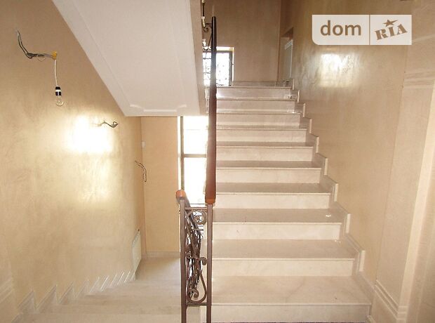 триповерховий будинок з каміном, 760 кв. м, цегла. Продаж в Києві, район Голосіївський фото 1 триповерховий будинок з каміном, 760 кв. м, цегла. Продаж в Києві, район Голосіївський фото 1