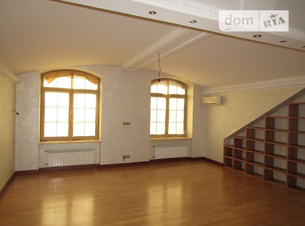 триповерховий будинок з каміном, 760 кв. м, цегла. Продаж в Києві, район Голосіївський фото 1 триповерховий будинок з каміном, 760 кв. м, цегла. Продаж в Києві, район Голосіївський фото 1