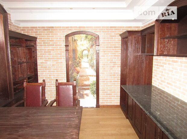 триповерховий будинок з каміном, 760 кв. м, цегла. Продаж в Києві, район Голосіївський фото 1 триповерховий будинок з каміном, 760 кв. м, цегла. Продаж в Києві, район Голосіївський фото 1