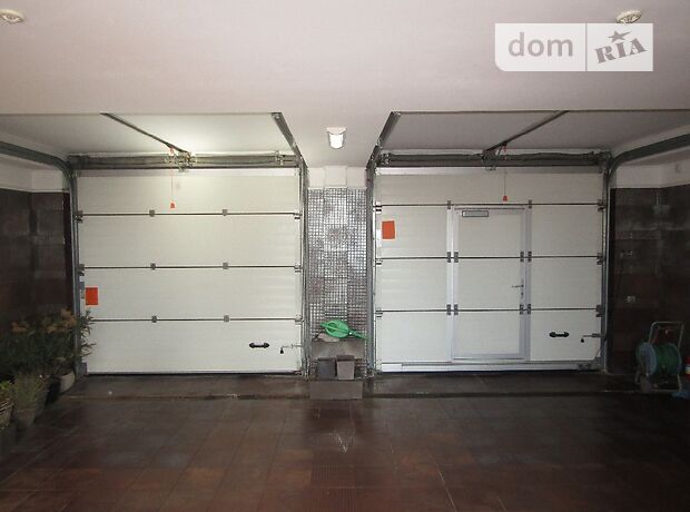 триповерховий будинок з каміном, 760 кв. м, цегла. Продаж в Києві, район Голосіївський фото 1 триповерховий будинок з каміном, 760 кв. м, цегла. Продаж в Києві, район Голосіївський фото 1