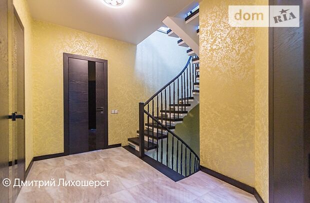триповерховий будинок з терасою, 204 кв. м, цегла. Продаж в Києві, район Голосіївський фото 1 триповерховий будинок з терасою, 204 кв. м, цегла. Продаж в Києві, район Голосіївський фото 1