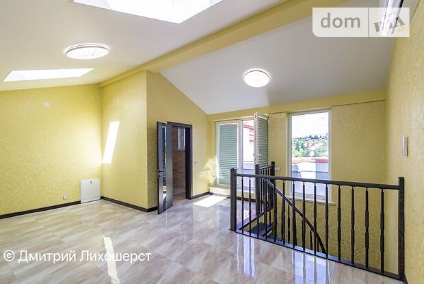 триповерховий будинок з терасою, 204 кв. м, цегла. Продаж в Києві, район Голосіївський фото 1 триповерховий будинок з терасою, 204 кв. м, цегла. Продаж в Києві, район Голосіївський фото 1