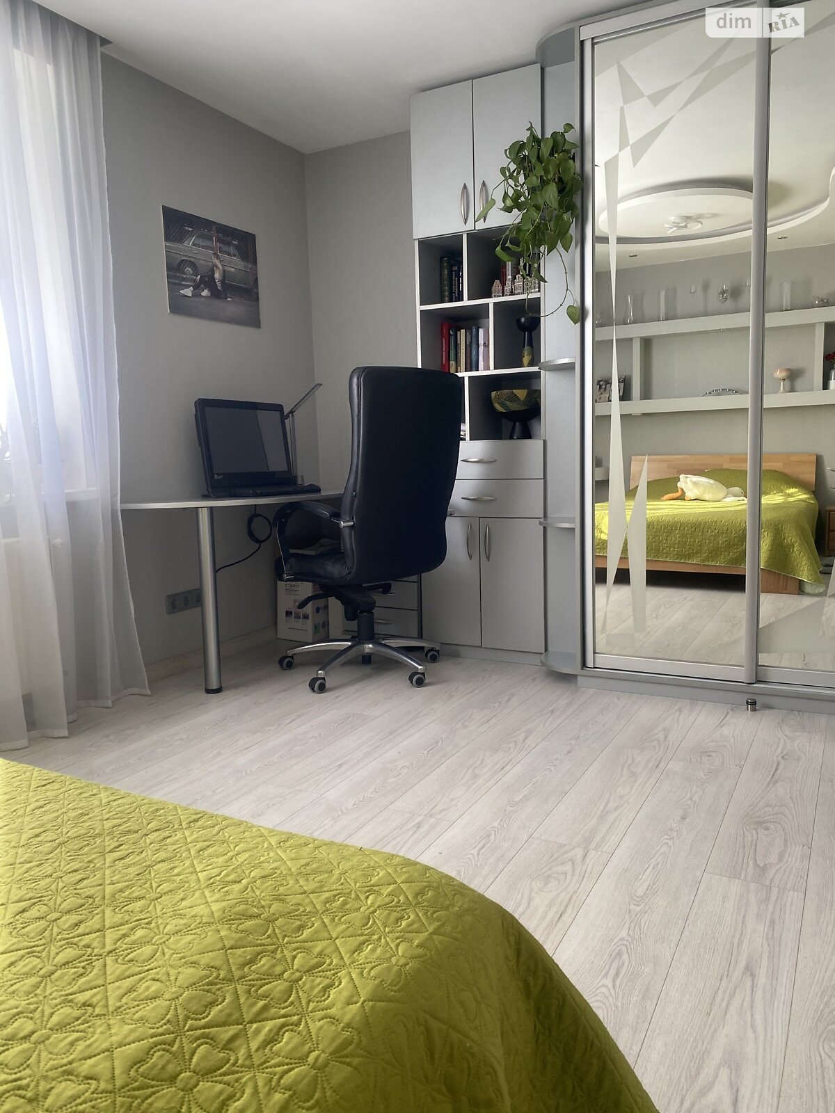 двухэтажный дом с отоплением, 280 кв. м, кирпич. Продажа в Киеве район Голосеевский фото 1 двухэтажный дом с отоплением, 280 кв. м, кирпич. Продажа в Киеве район Голосеевский фото 1
