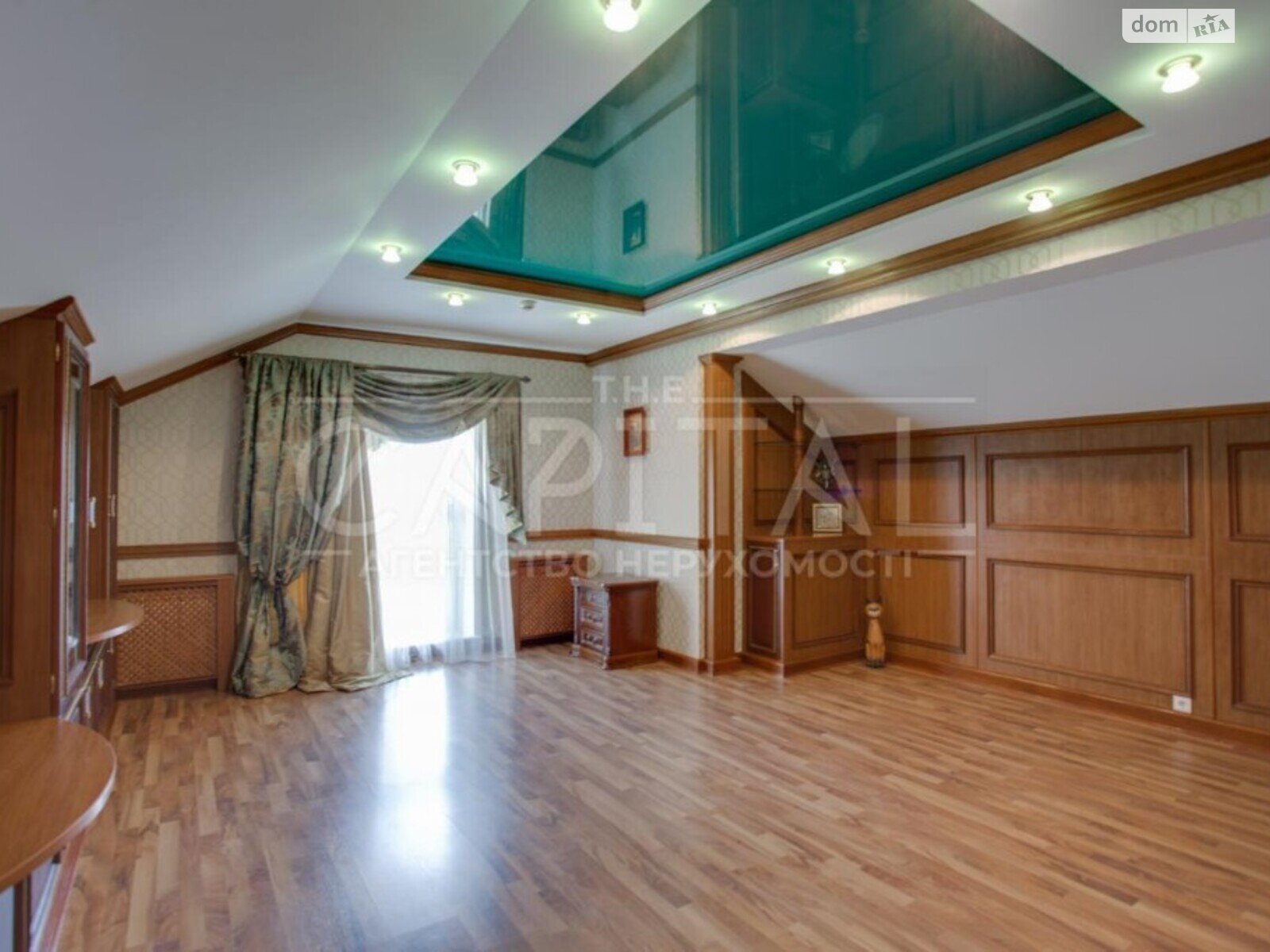 триповерховий будинок, 700 кв. м, цегла. Продаж в Києві, район Голосіївський фото 1 триповерховий будинок, 700 кв. м, цегла. Продаж в Києві, район Голосіївський фото 1