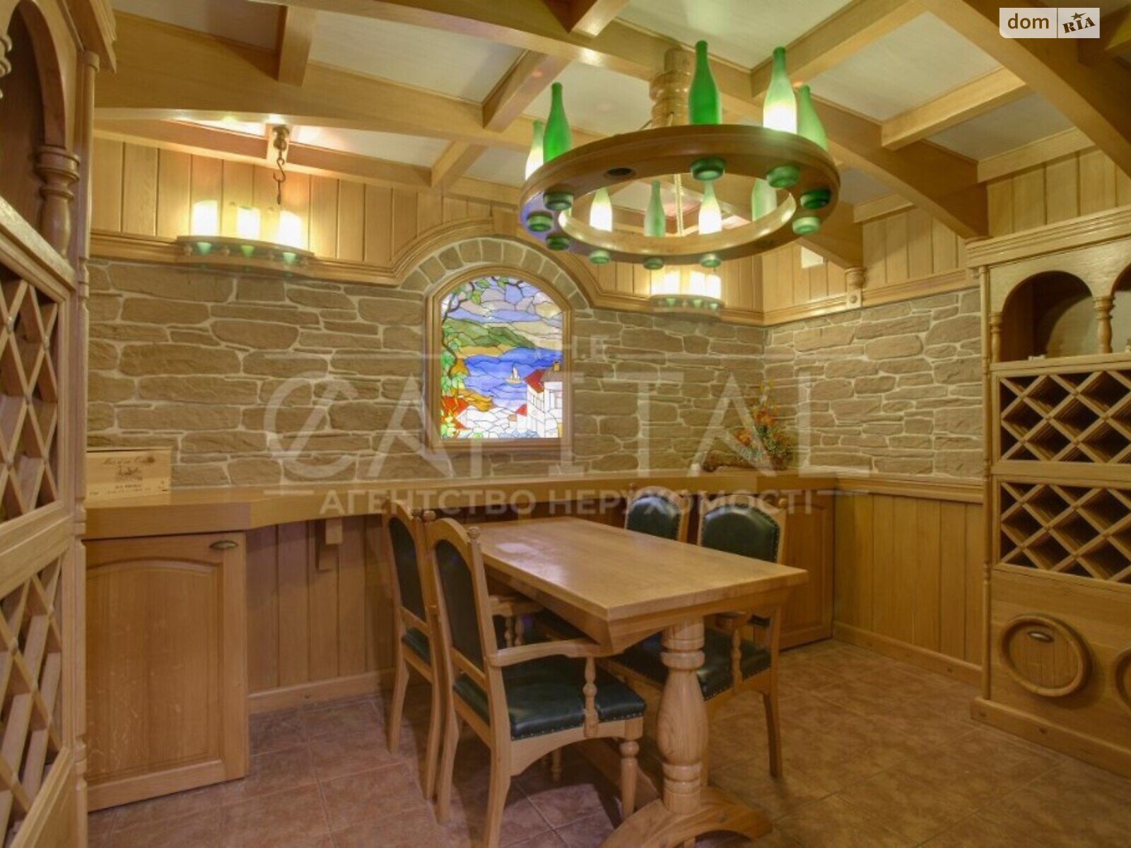 триповерховий будинок, 700 кв. м, цегла. Продаж в Києві, район Голосіївський фото 1 триповерховий будинок, 700 кв. м, цегла. Продаж в Києві, район Голосіївський фото 1