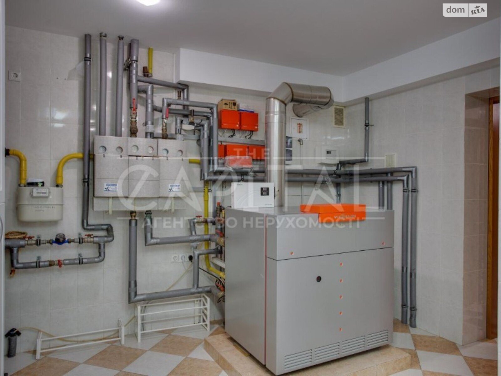 триповерховий будинок, 700 кв. м, цегла. Продаж в Києві, район Голосіївський фото 1 триповерховий будинок, 700 кв. м, цегла. Продаж в Києві, район Голосіївський фото 1