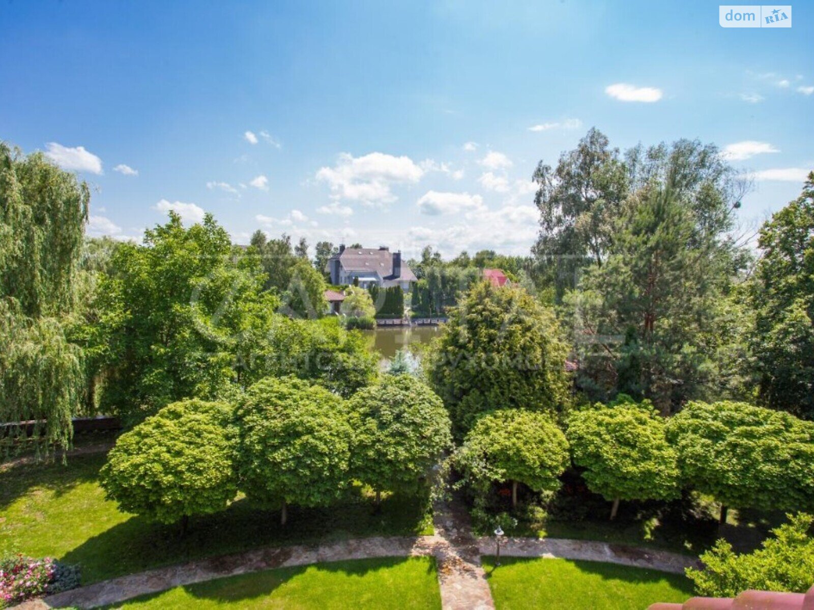 триповерховий будинок, 700 кв. м, цегла. Продаж в Києві, район Голосіївський фото 1 триповерховий будинок, 700 кв. м, цегла. Продаж в Києві, район Голосіївський фото 1