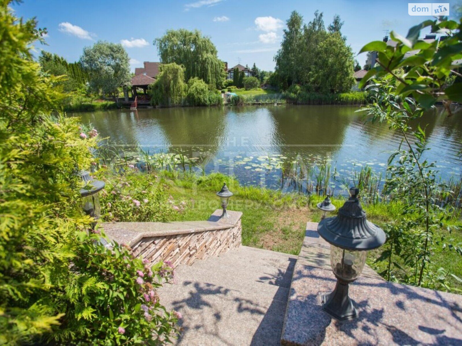 триповерховий будинок, 700 кв. м, цегла. Продаж в Києві, район Голосіївський фото 1 триповерховий будинок, 700 кв. м, цегла. Продаж в Києві, район Голосіївський фото 1